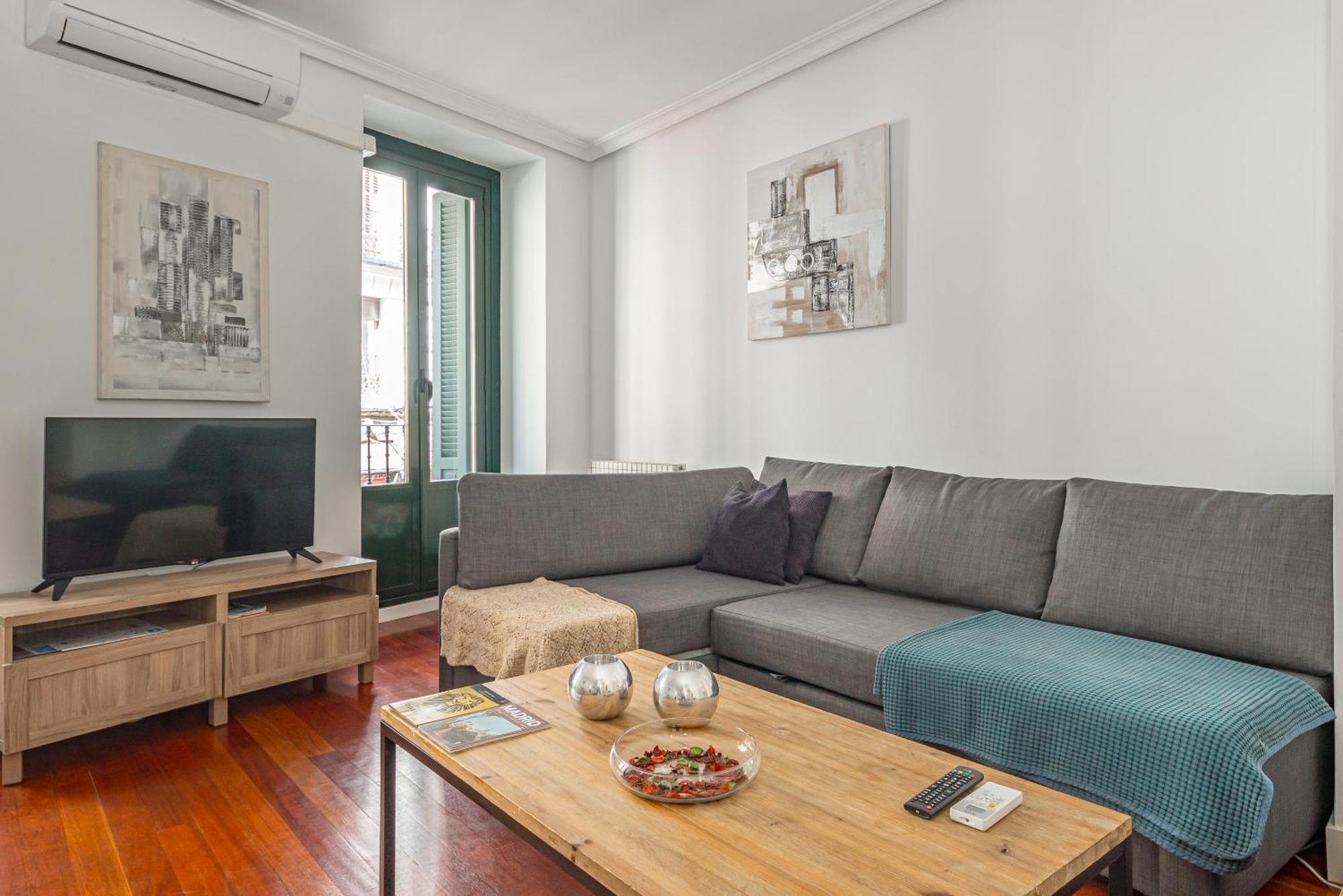 Centrico Plaza Espana - Gran Via Apartment Madrid