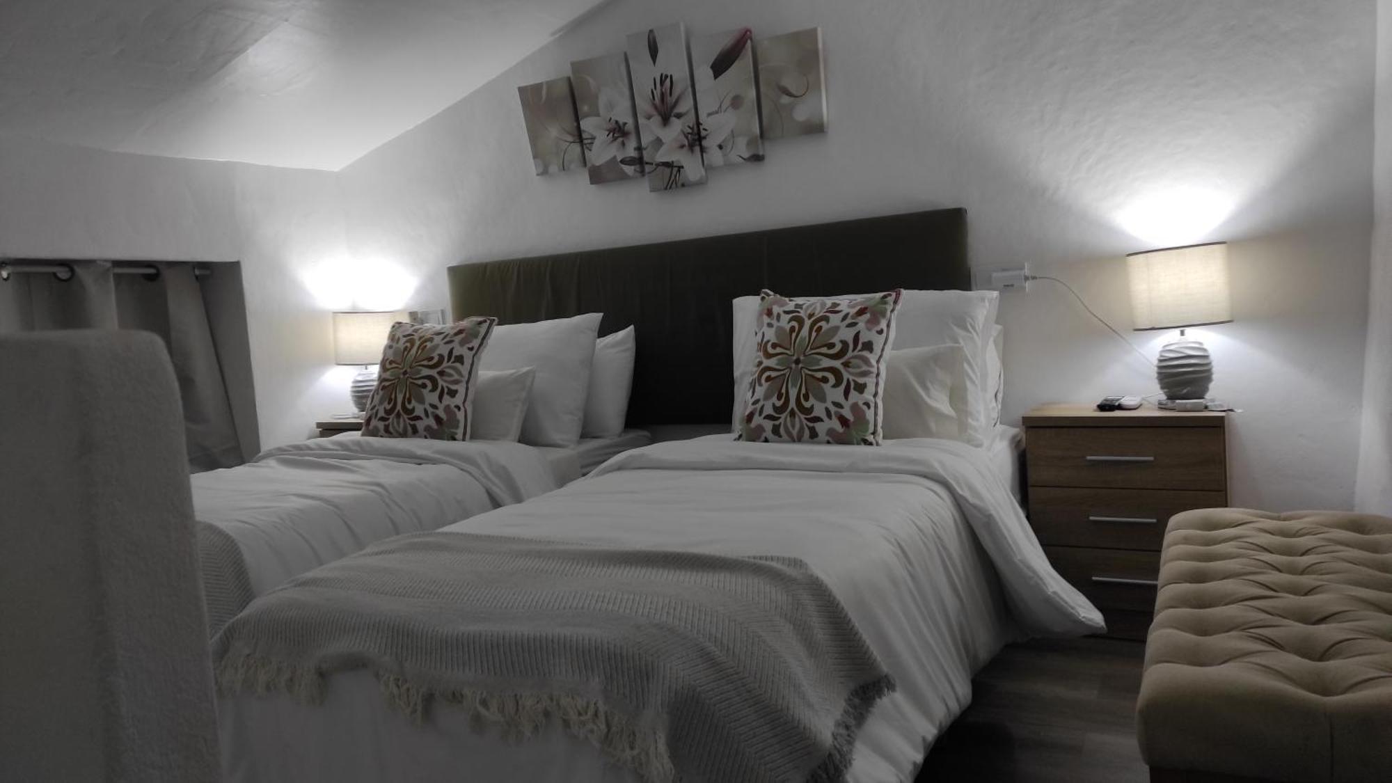 Casa Mejias, Excelente Localizacion, Cerca De Principales Puntos Turisticos De * Antequera