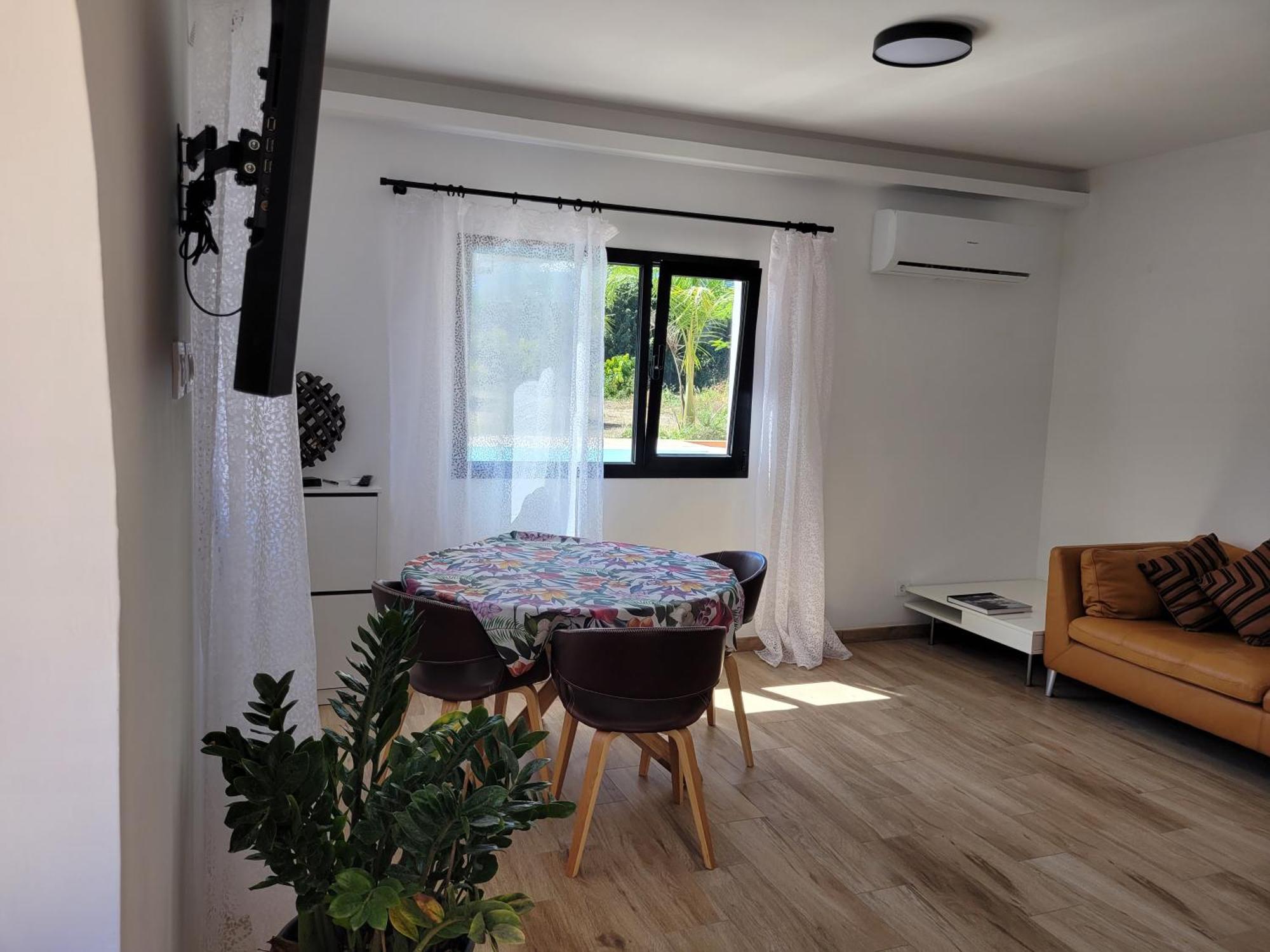 Сasa de vacaciones Casa Con Piscina, High-speed Wi-fi Y Vistas *