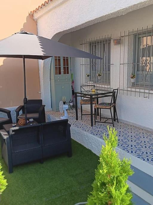 Cozy In Urb La Marina With Shared Pool Сasa de vacaciones San Fulgencio