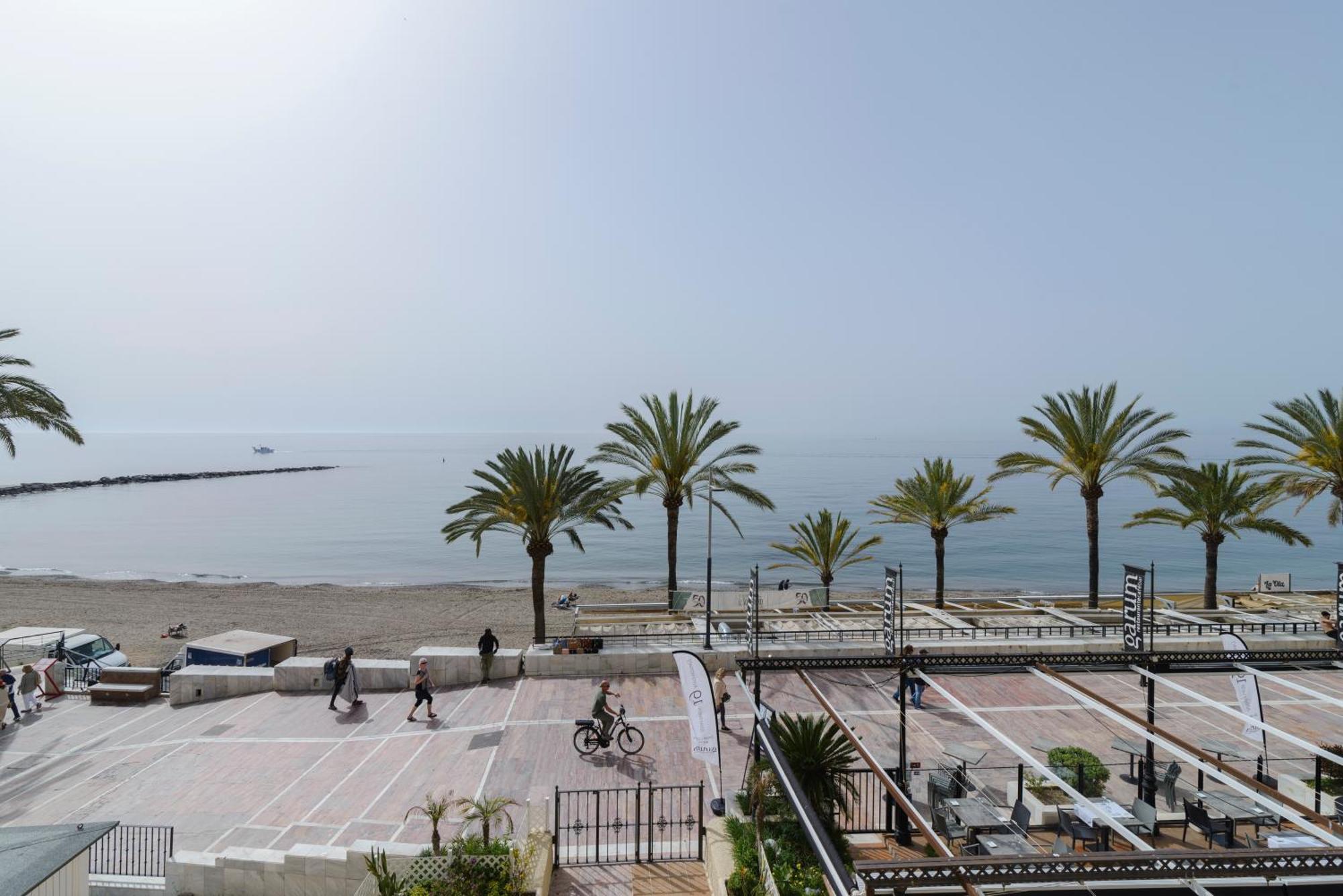 Apartamento Sea Front In Center