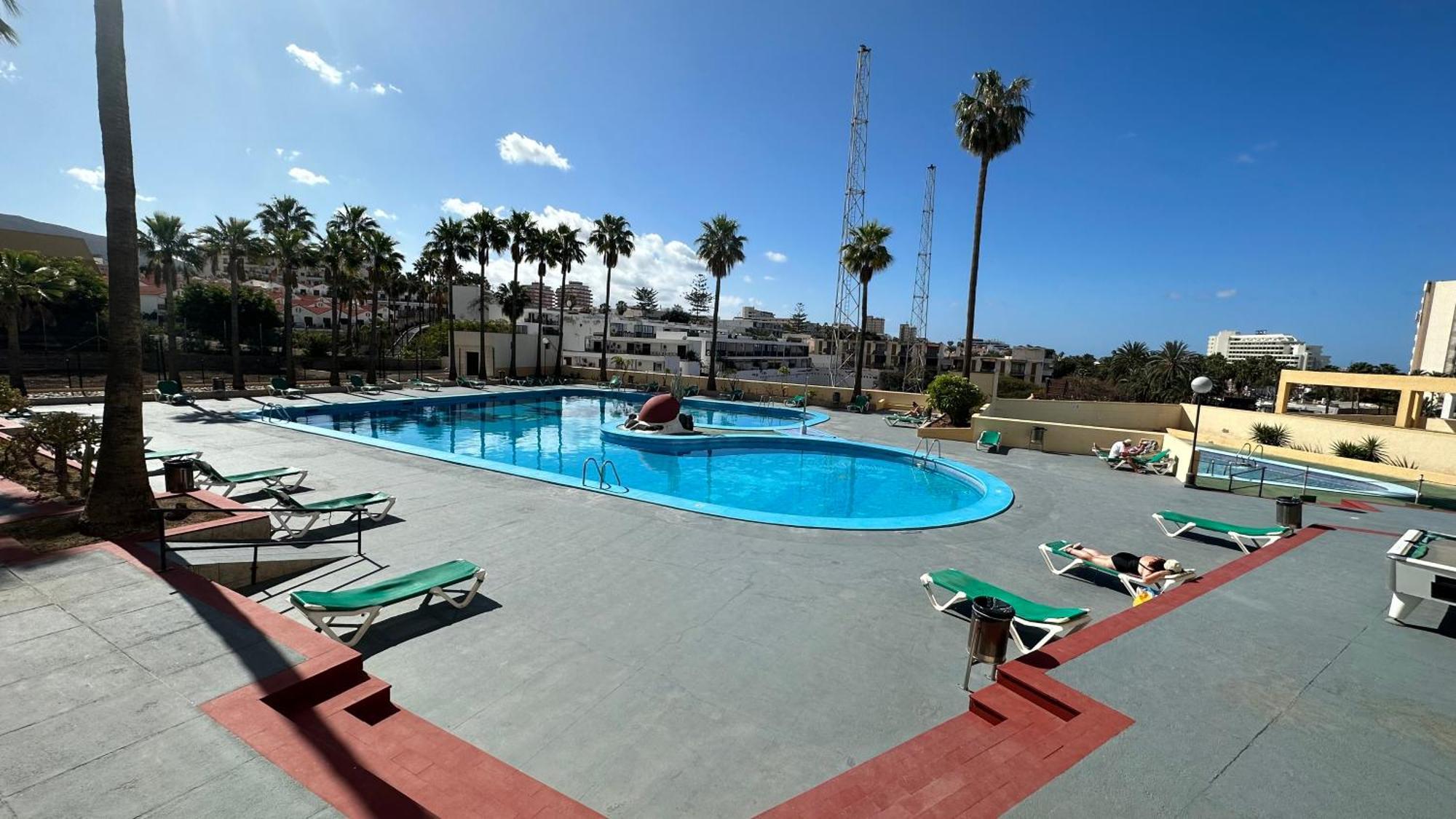 Torres Yomely Americas Apartamento