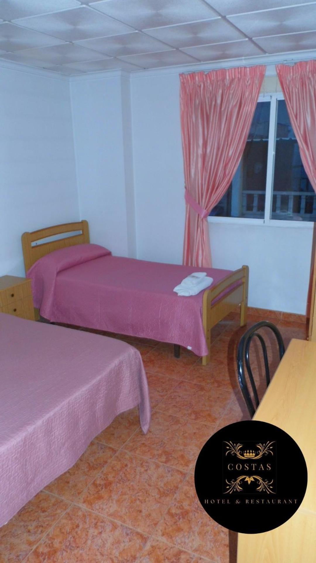 Hotel Costas 2*