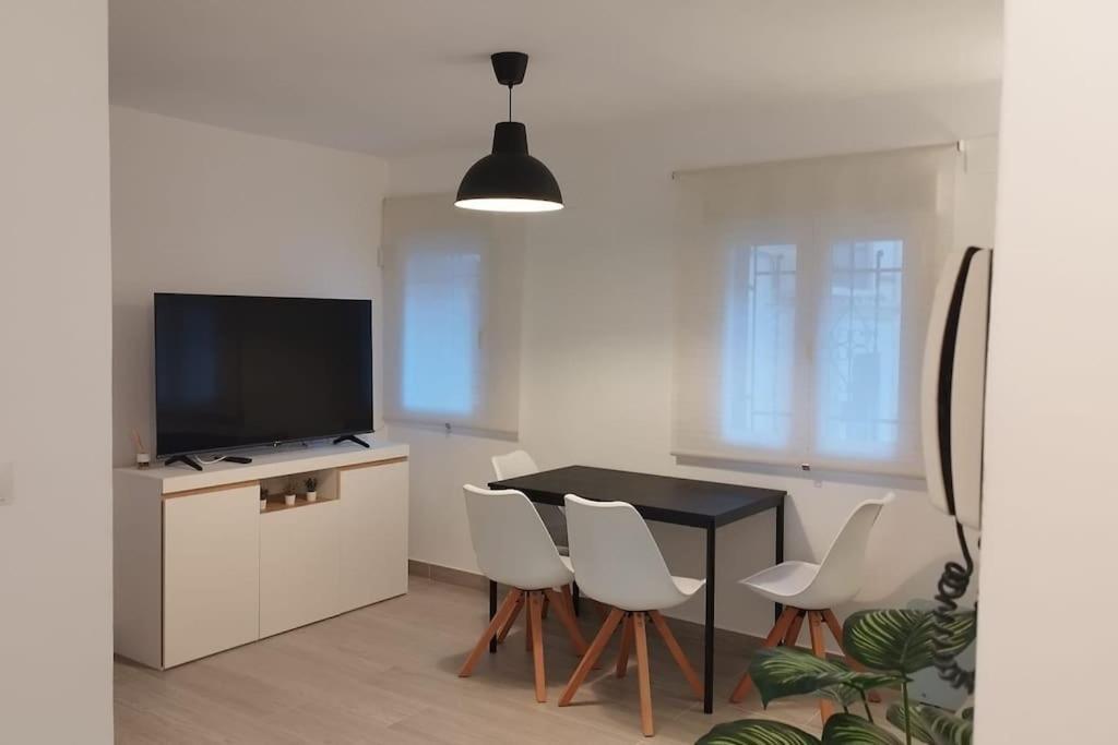 Moderno A 1km De Apartamento Granada