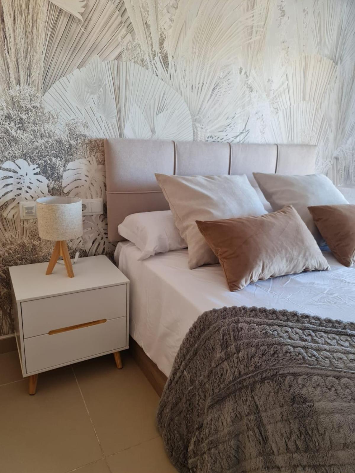 Apartamento Sybarix Beach: 1ª Linea De Playa Roquetas de Mar