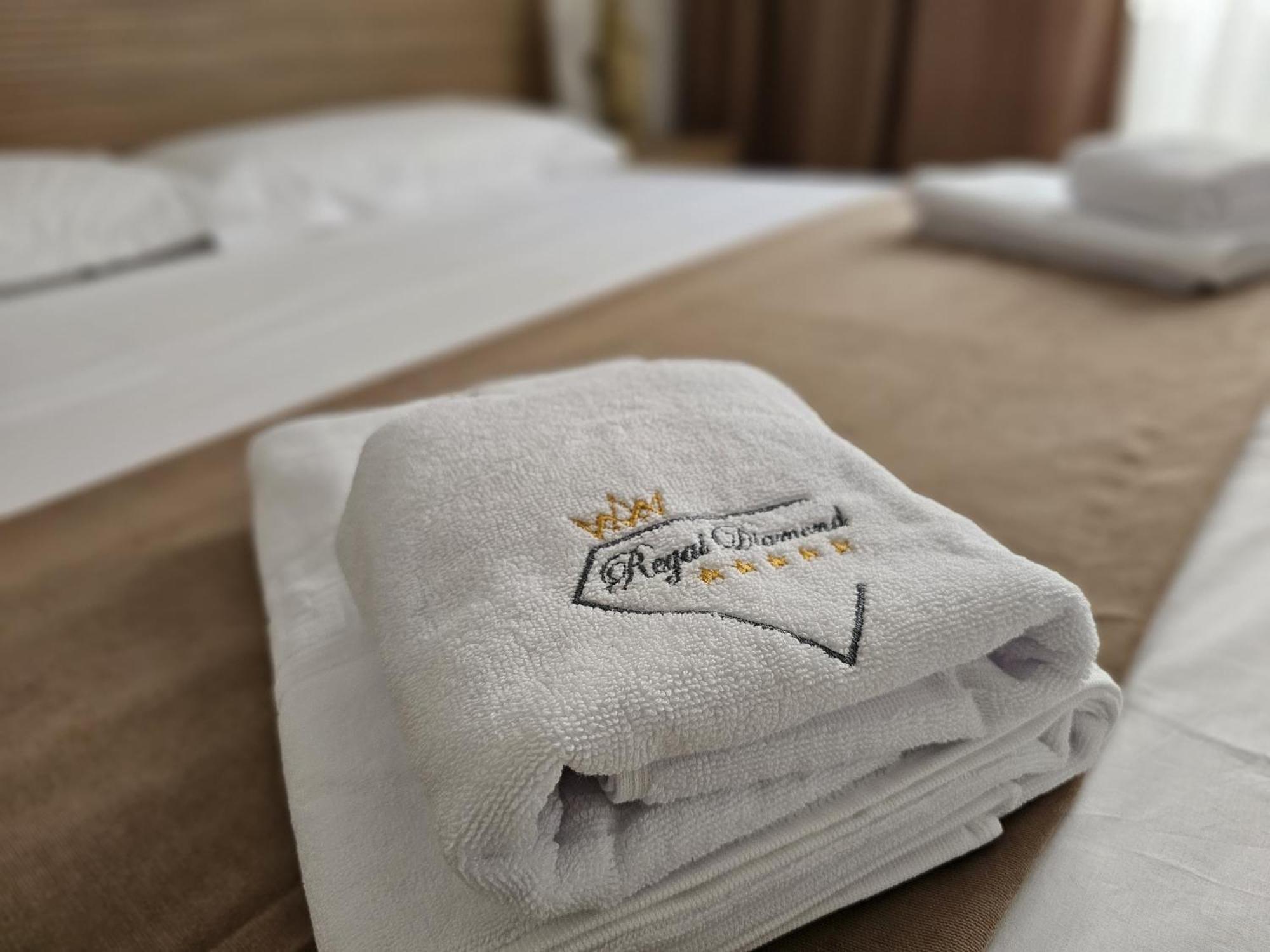 Regal Diamond Centro *