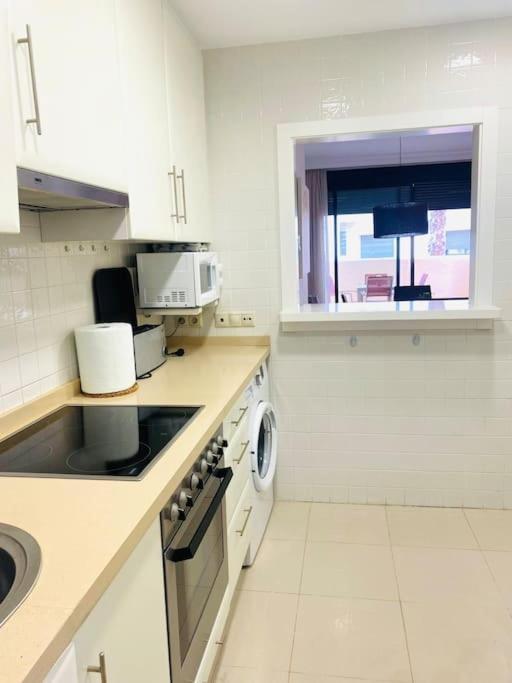 Roda Golf. Poolside Apartamento