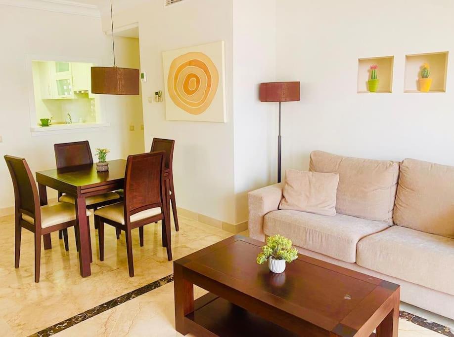 Apartamento Roda Golf. Poolside Murcia