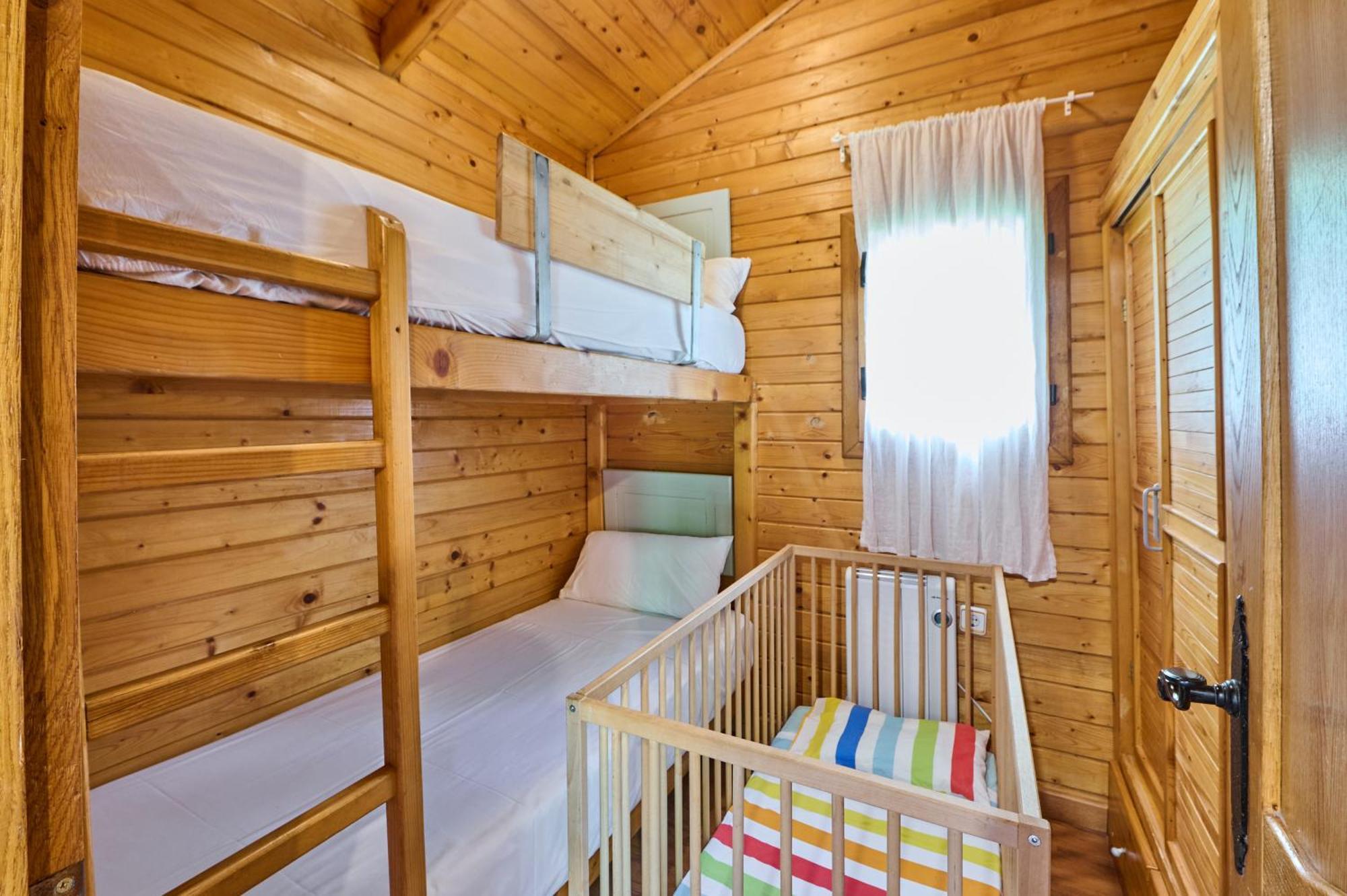 Camping-bungalow La Vall De Campmajor Campsite *