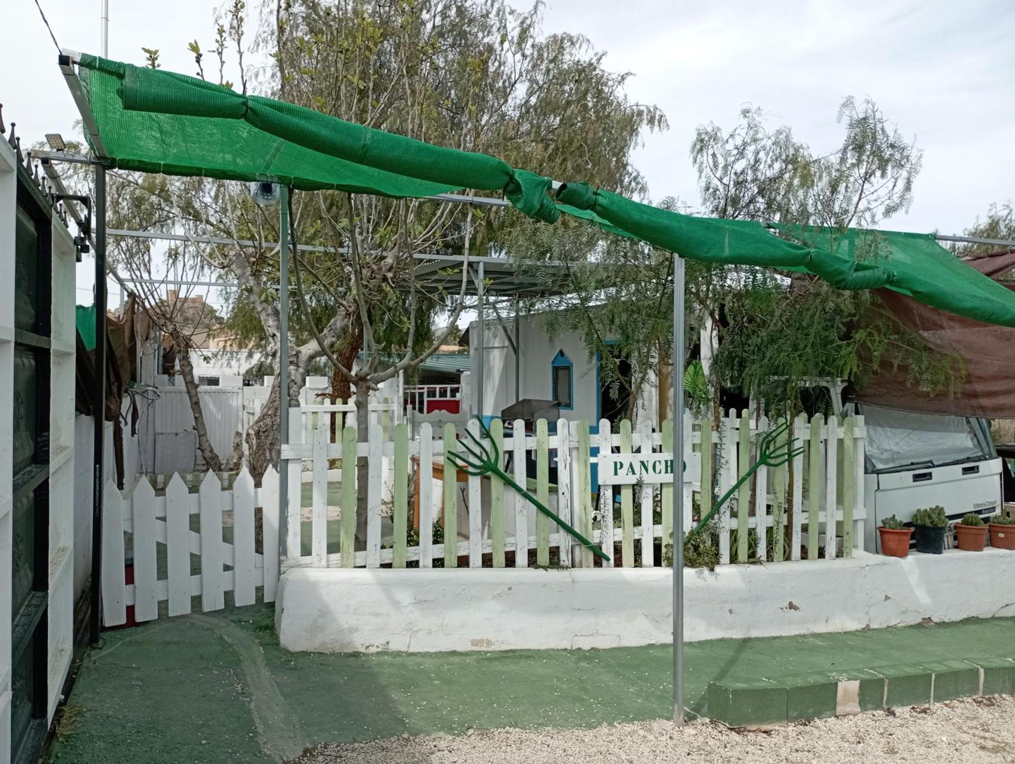 Camping Mascotas Cerca De Alicante Casa rural