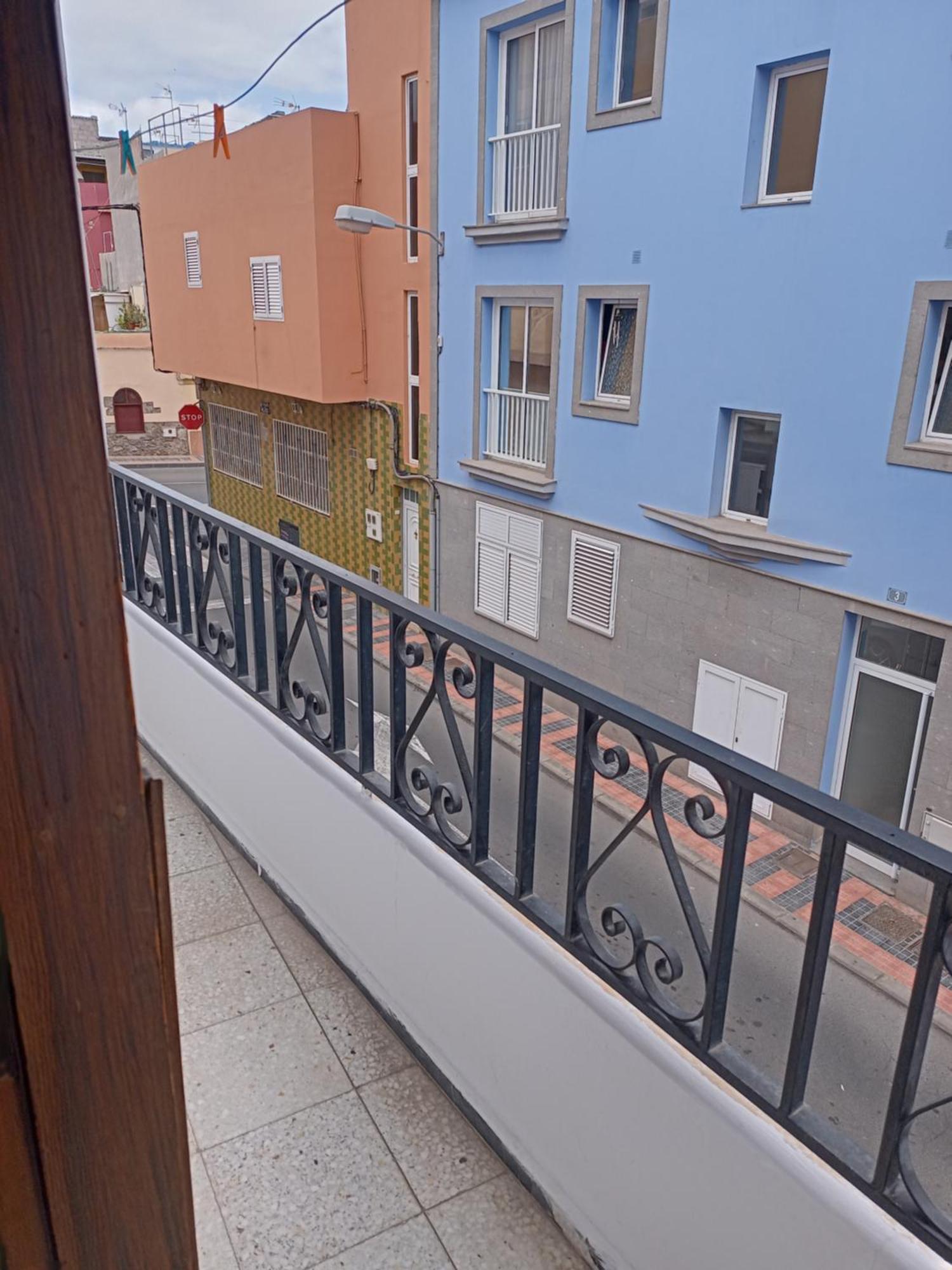 Alvarez Guest house 2*