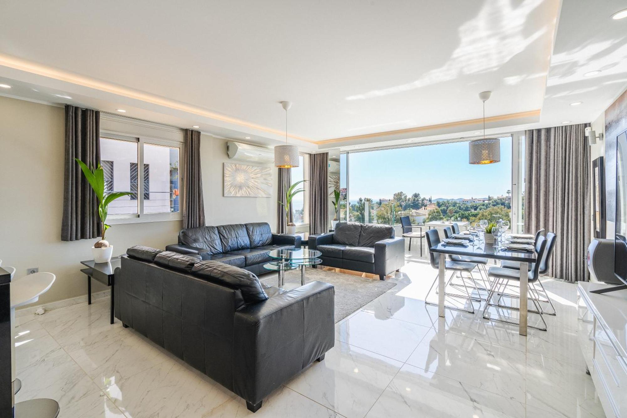 Private Luxurious Hillside Villa With Pool & Sea Views For 8 To 10 Ppl