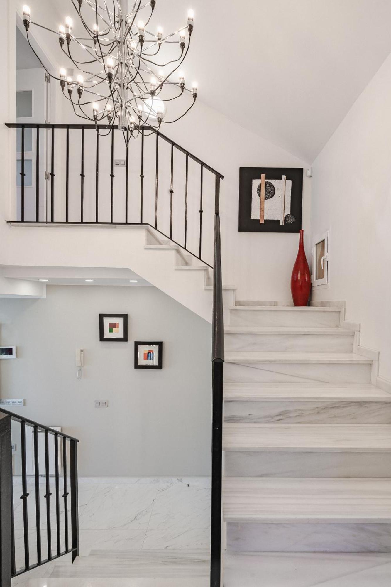 Private Luxurious Hillside Villa With Pool & Sea Views For 8 To 10 Ppl * Fuengirola