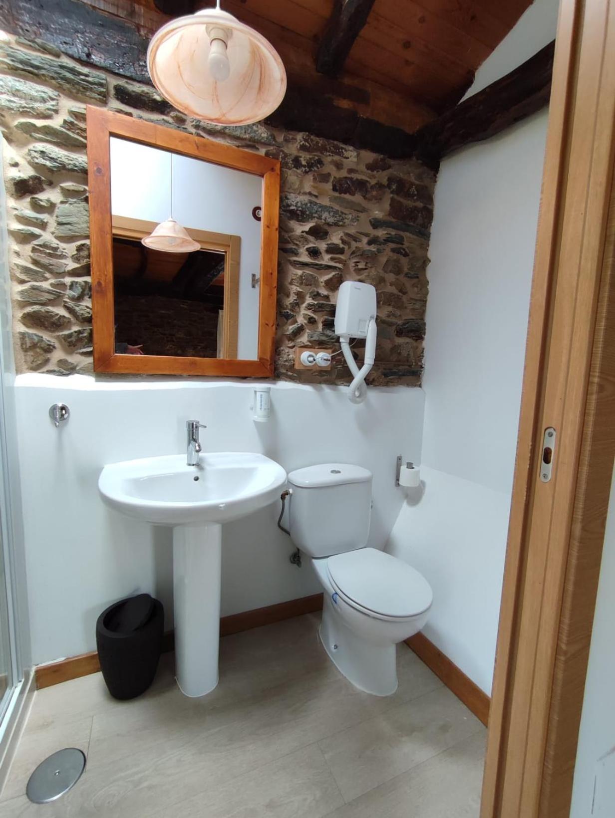 Casa rural Peregrina-taxi Gratis