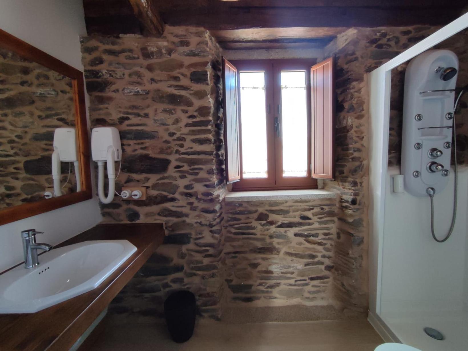 Casa rural Peregrina-taxi Gratis *