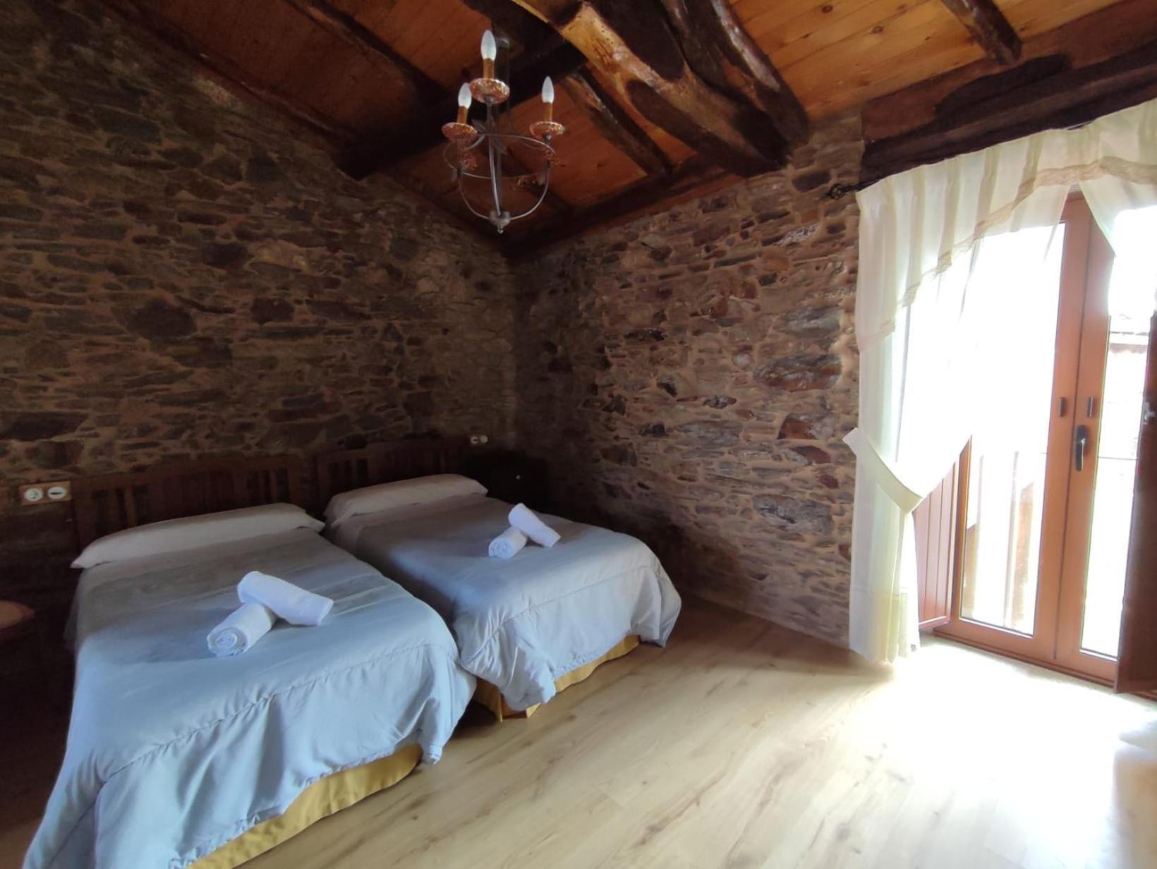 Casa rural Peregrina-taxi Gratis *