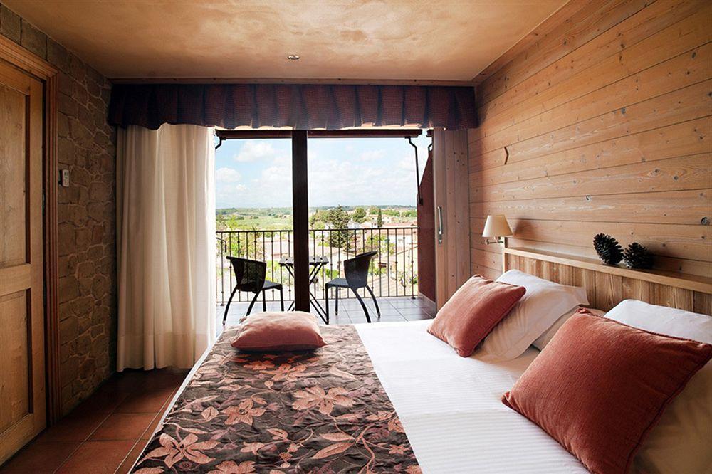 Hotel La Placa 3*