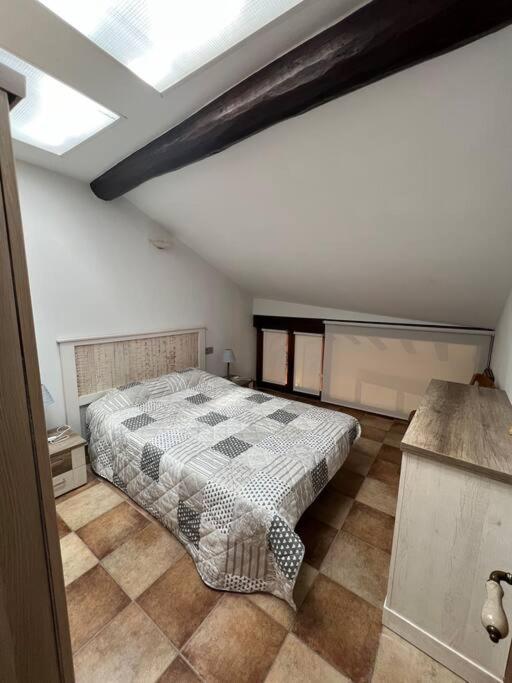 Duplex En De 3 Y 2 Banos * Sanguesa