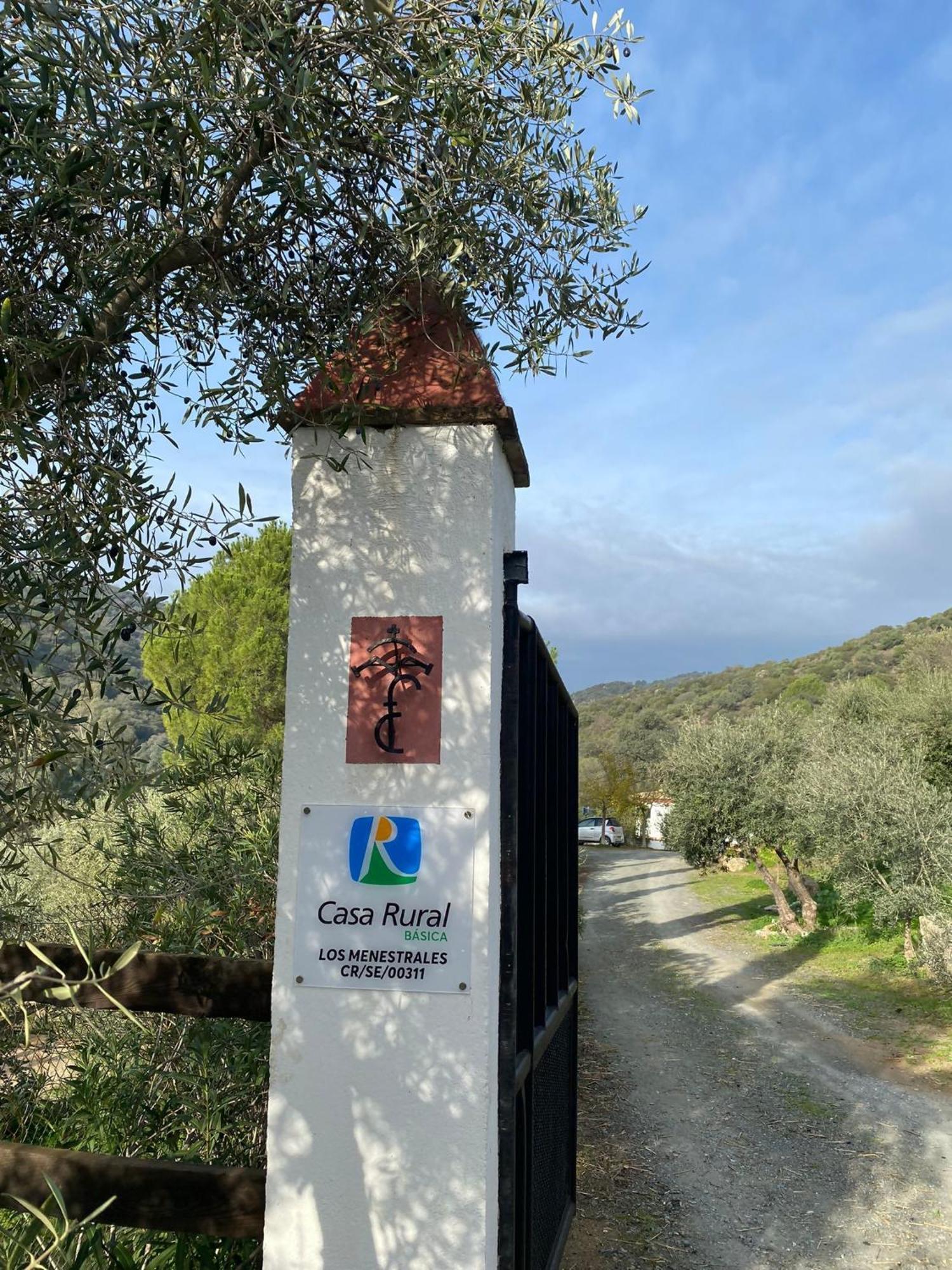 Country house Menestrales