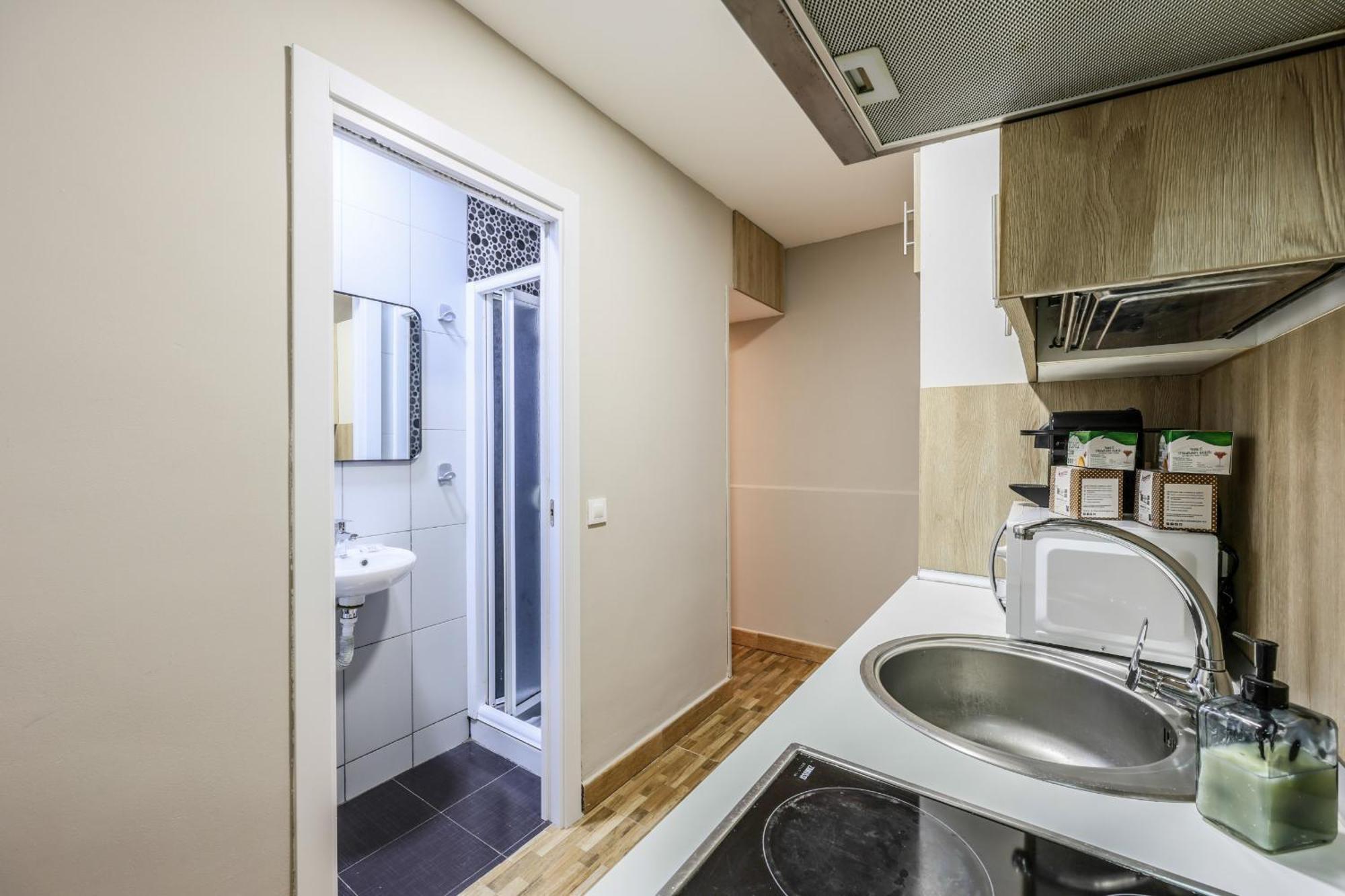 Apartamento Nuevo Funcional En Chamberi *