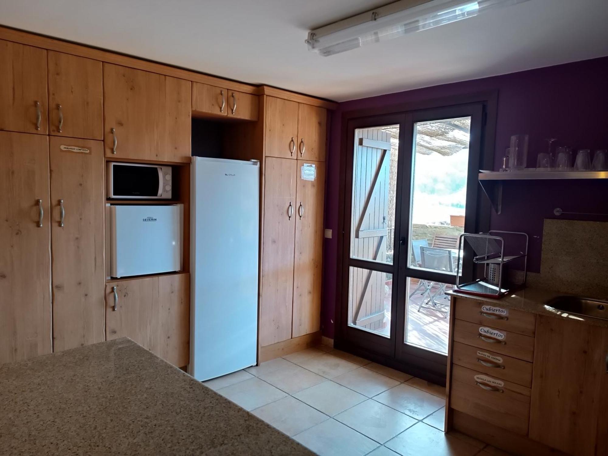 Mora De Nuei Hostel *