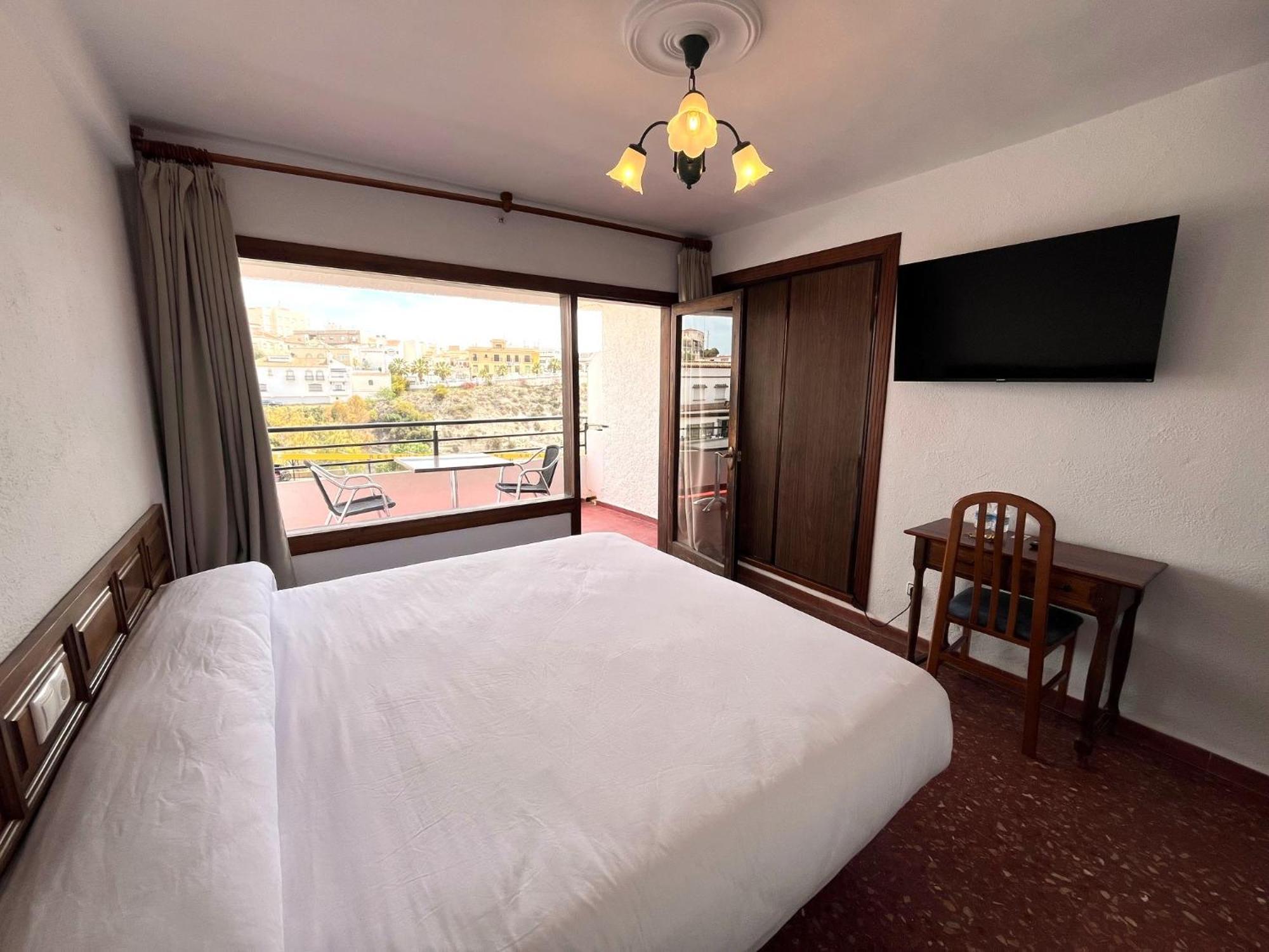 Pensión Hostal Sorbas *