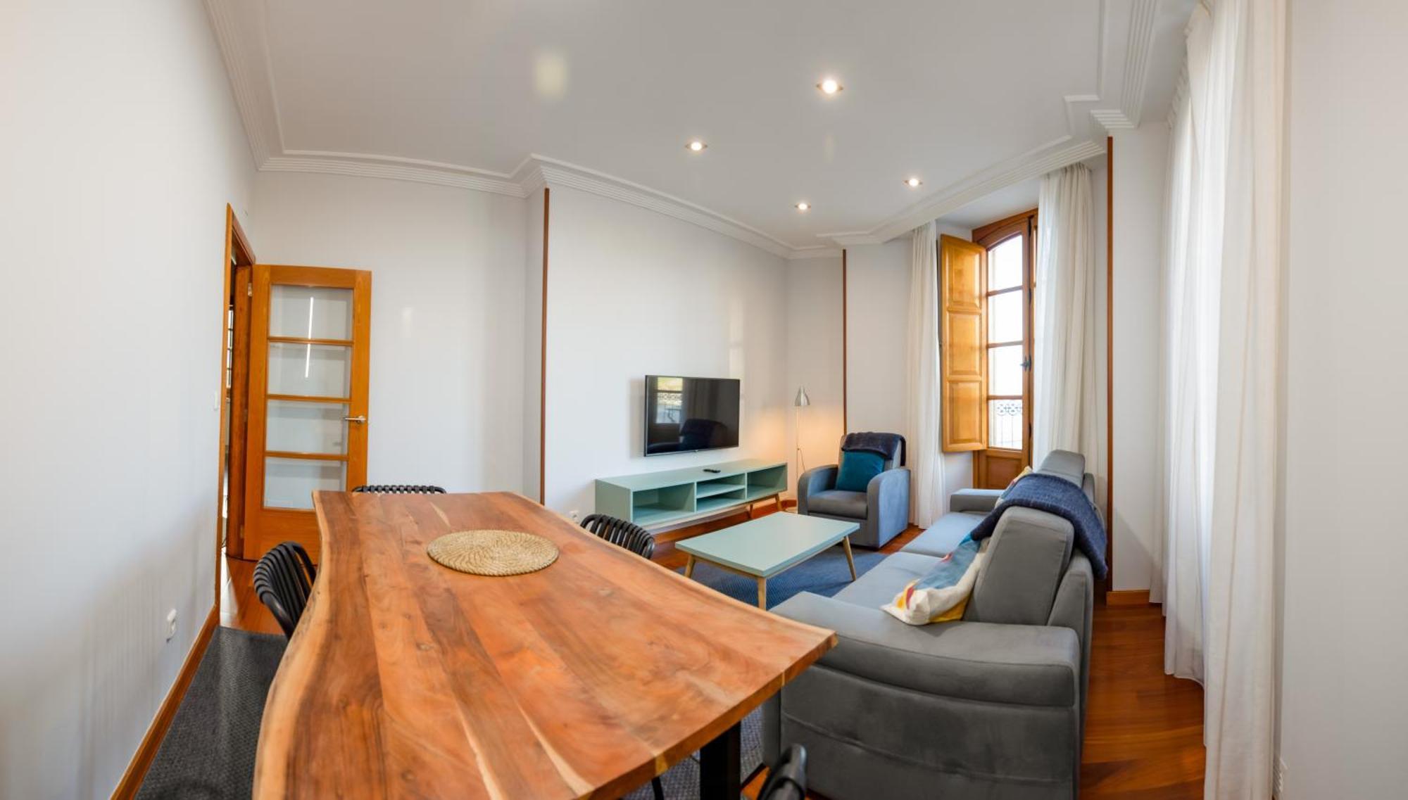 Zoila Apartahotel Baiona
