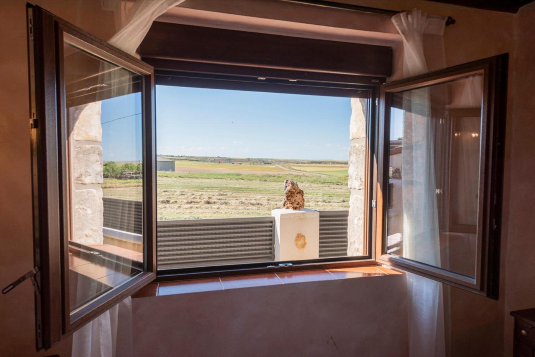 Holiday home Casa Entre Hoces10-12paxjardin Y Barbacoa