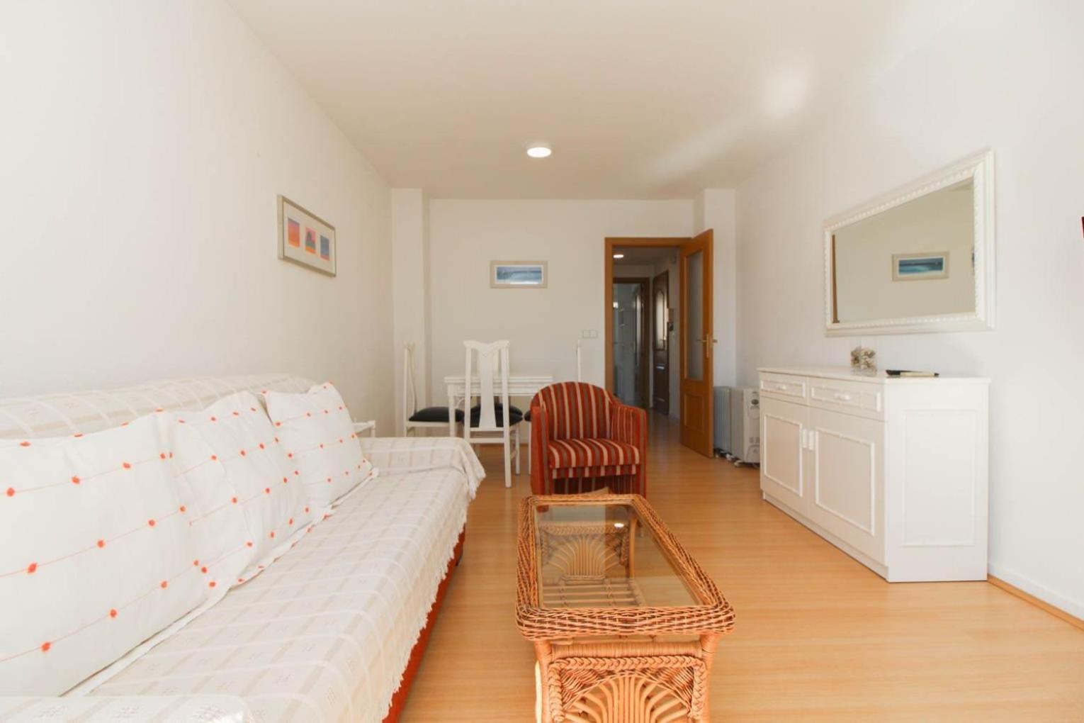 Golf Pau Casals Apartment