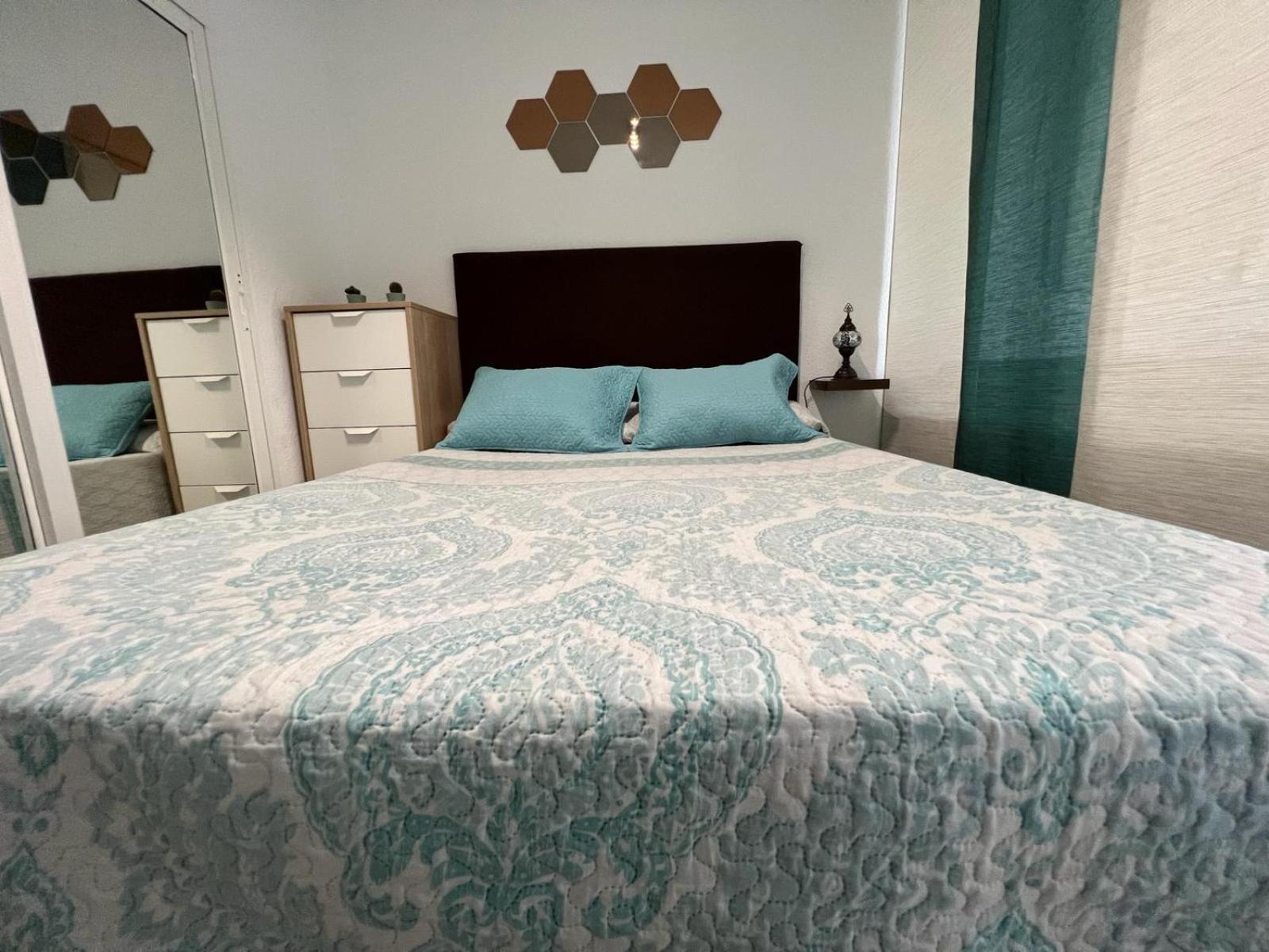 Estudio En La Carihuela Apartamento