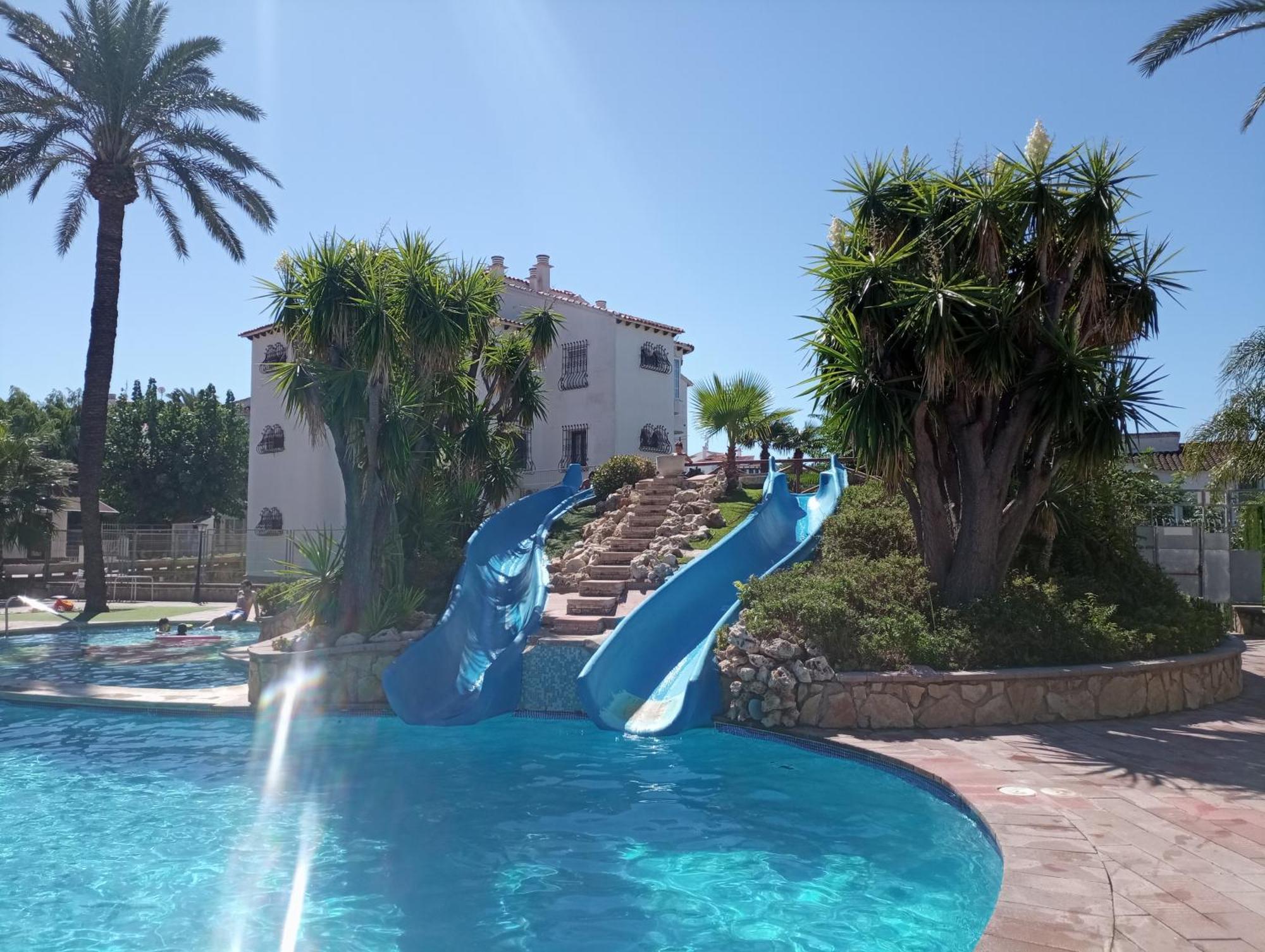 Apartamento Con Piscina Y Chiringuito *