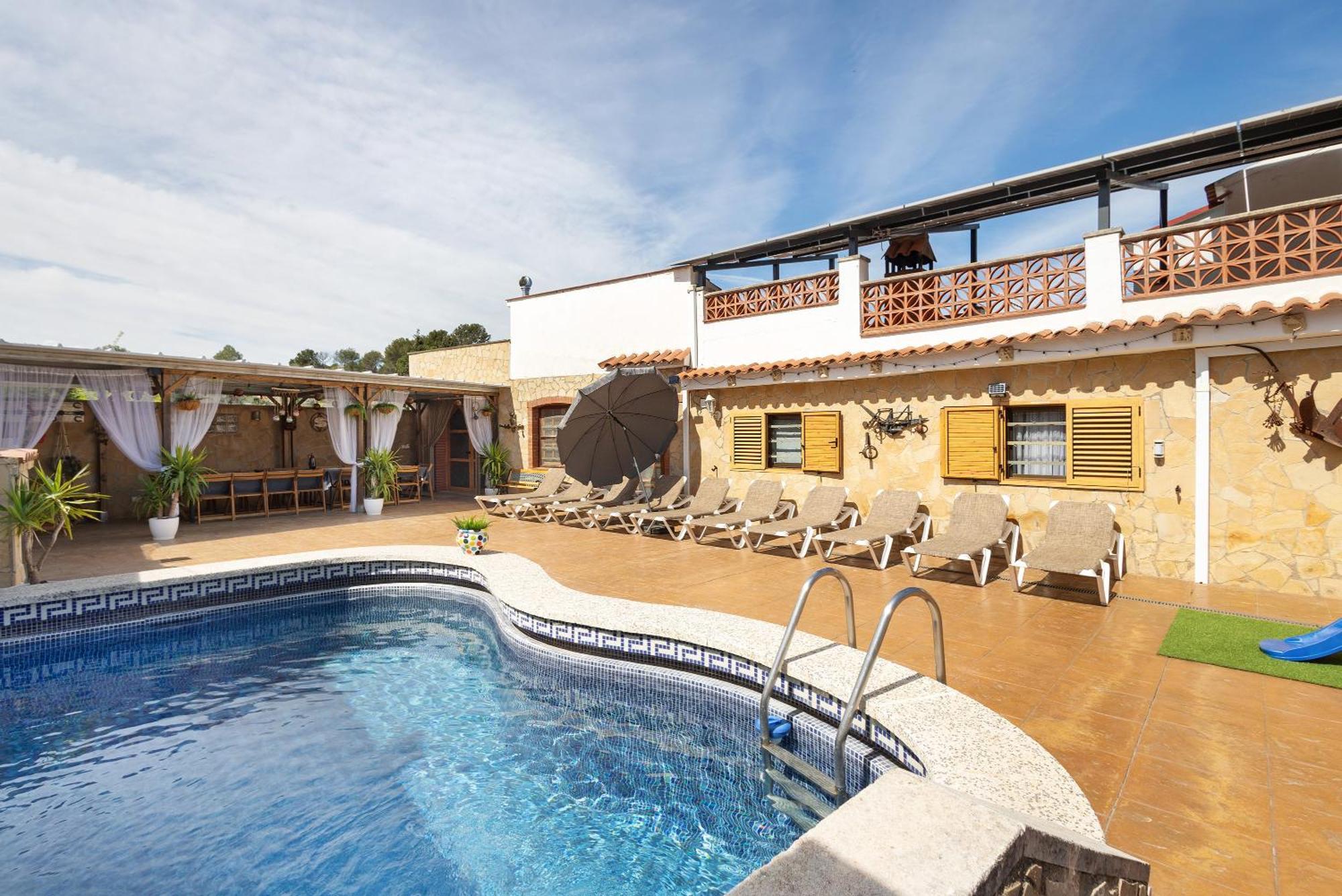 Cal Ramon Con Piscina Сasa de vacaciones Rubí