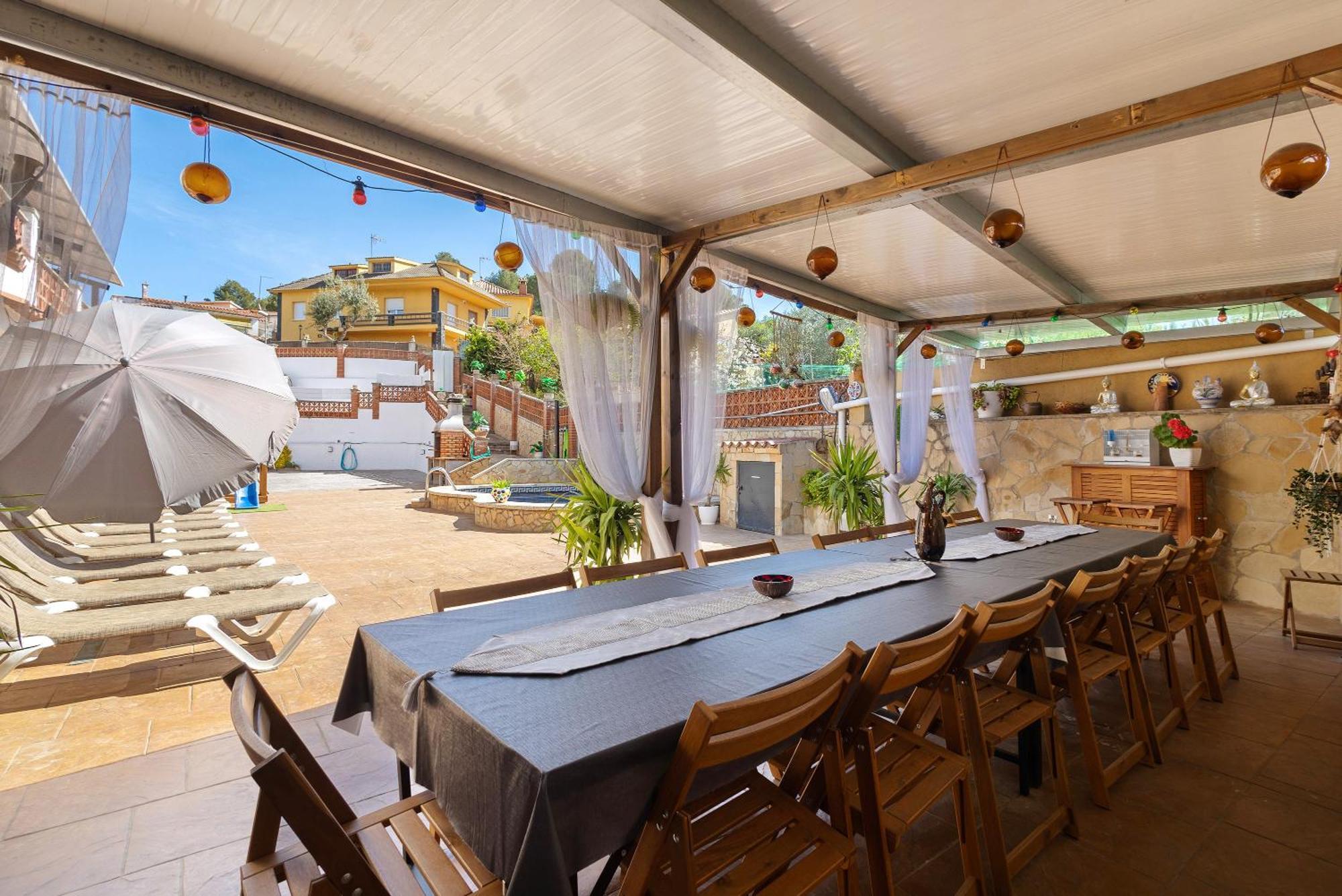 Cal Ramon Con Piscina Holiday home Rubi
