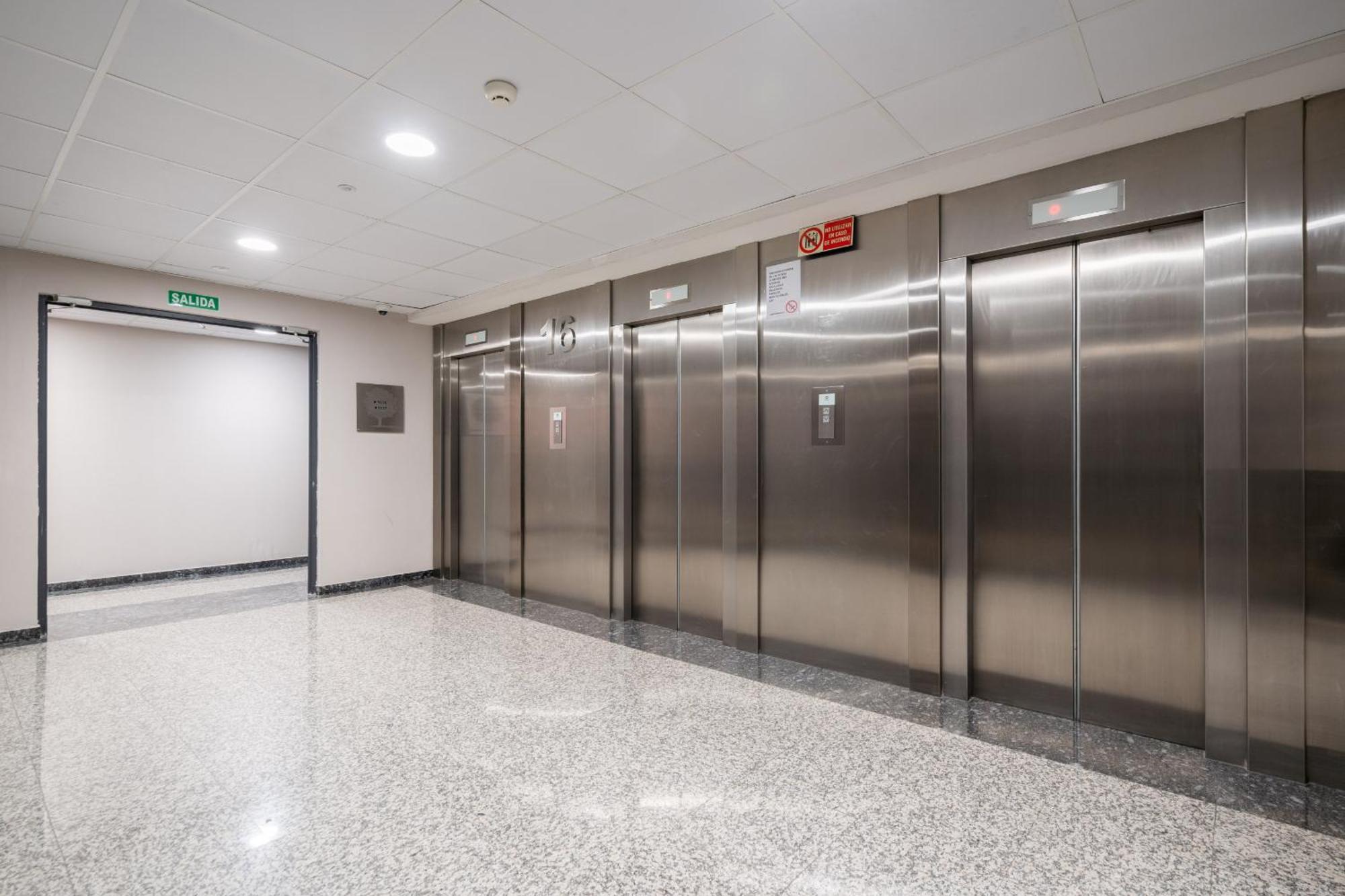 Apartment En Plaza De Espana Madrid