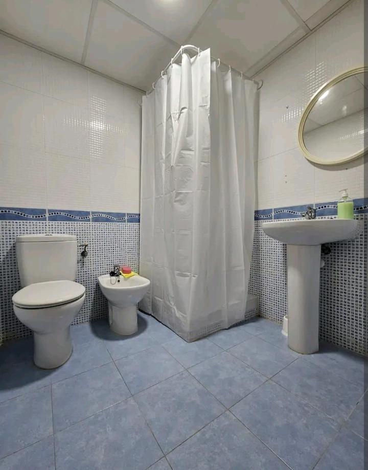 Habitacion En Piso Compartido Cerca De Playa * Xilxes (Castellon)