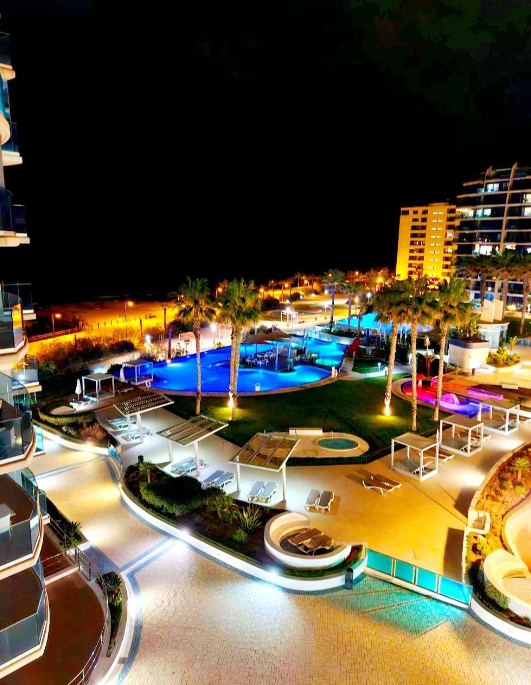 Dos Amigos, Sea Senses , Sea View And 3 Swimming Pools, One Heated , Parking Space * Punta Prima (Alicante)