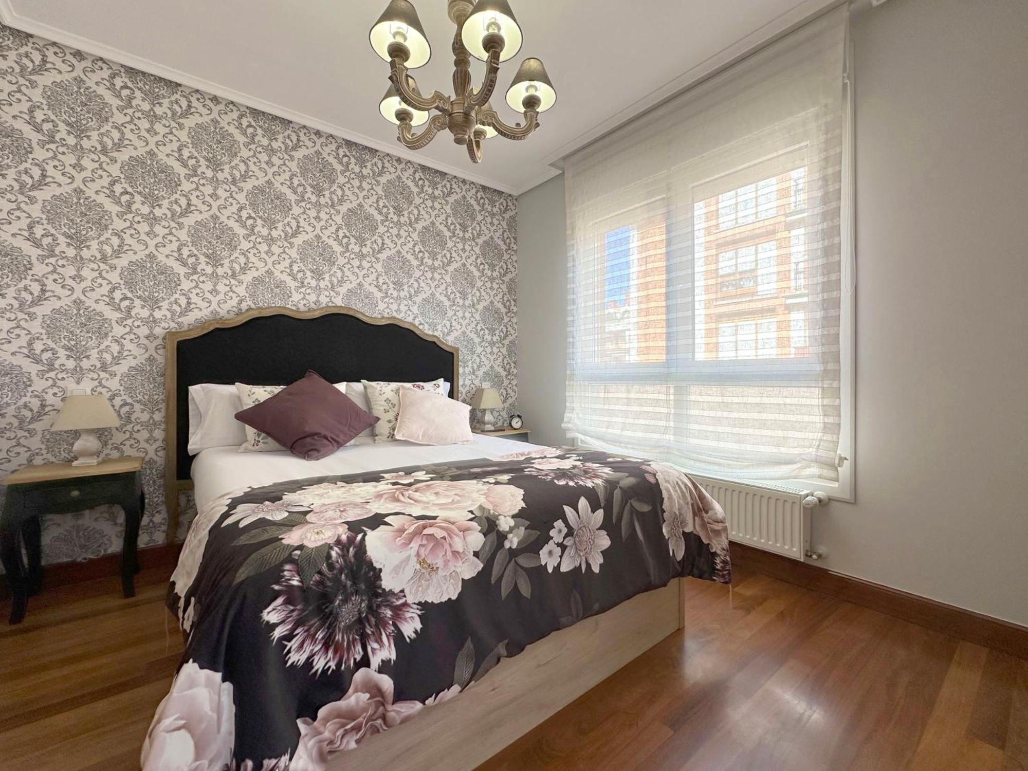 Apartamento Con Gran Terraza En El Centro *