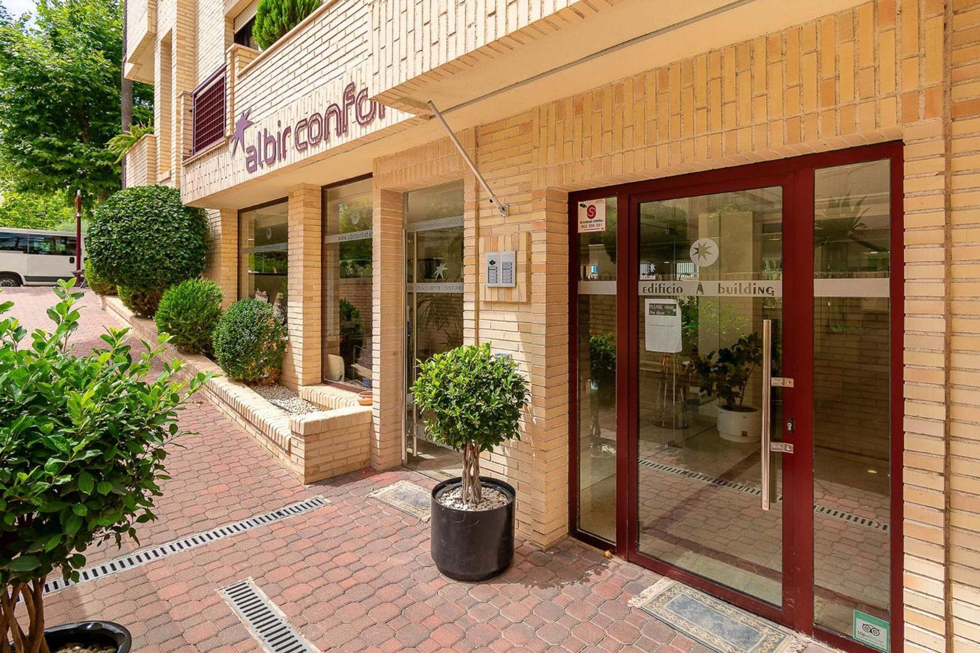 Apartamento Albir Confort - Avenida 1 Dorm
