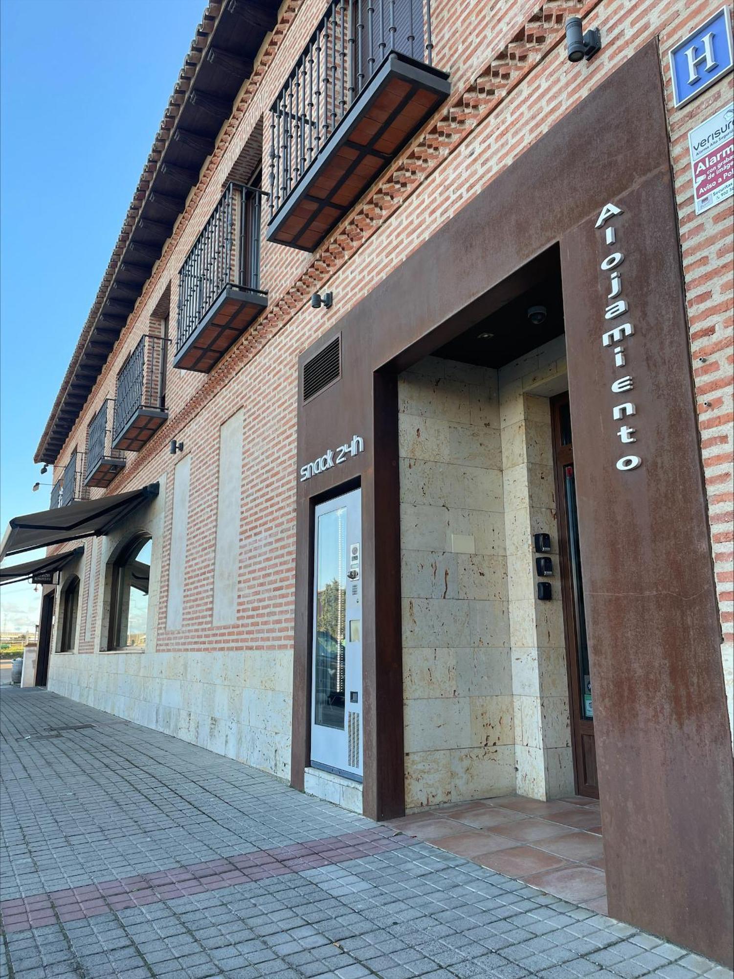 Casa Lola Pensión 3*