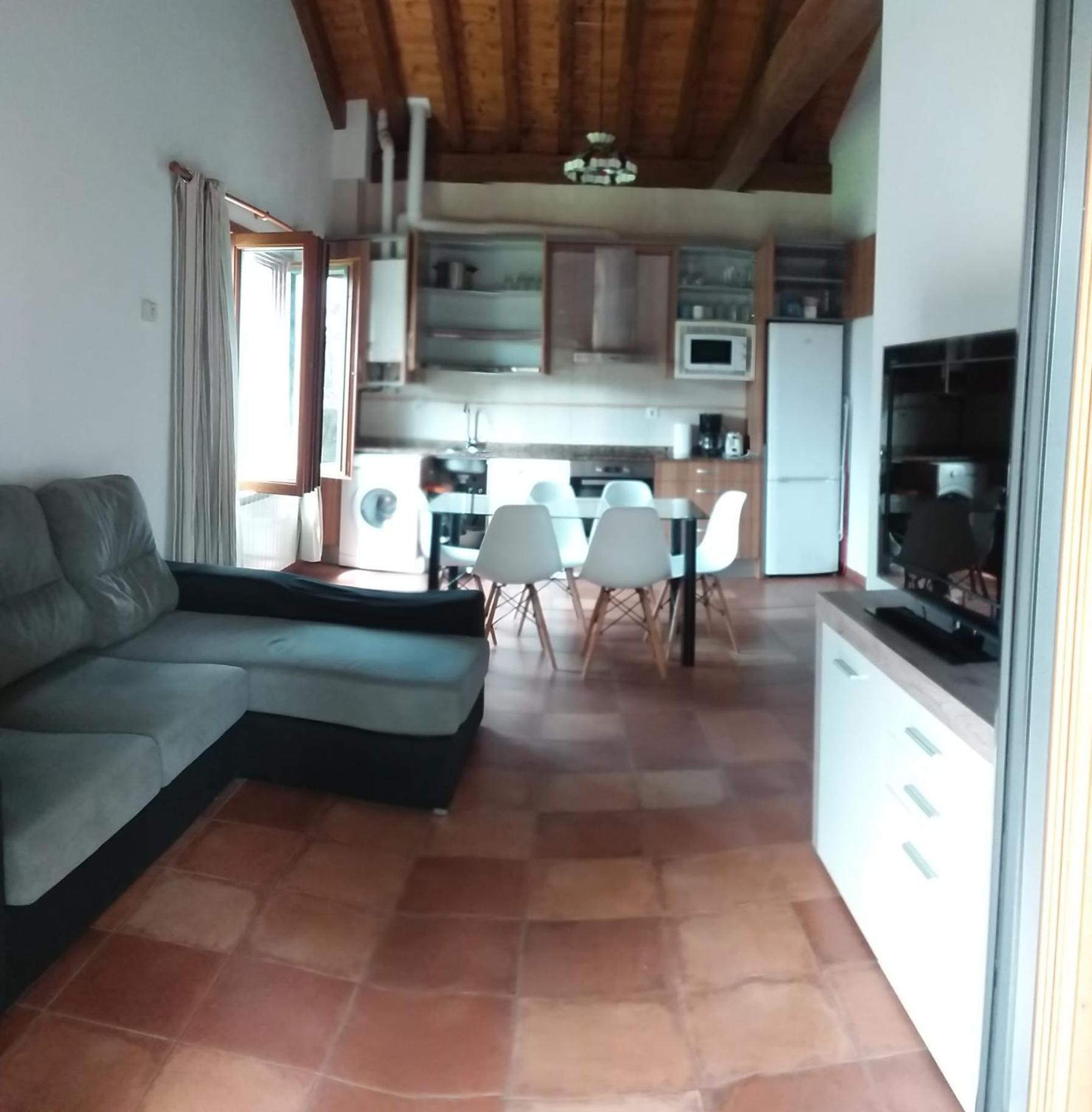 La Casa De La Bolera Holiday home Periedo