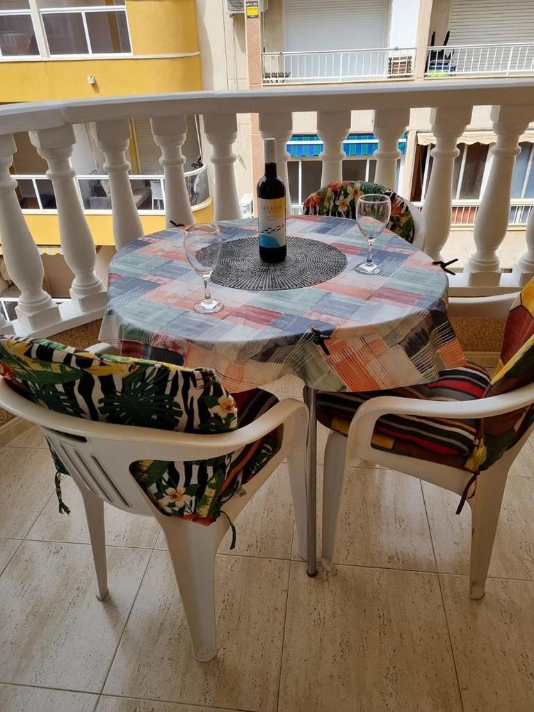 Locos San Pascual Apartamento Torrevieja