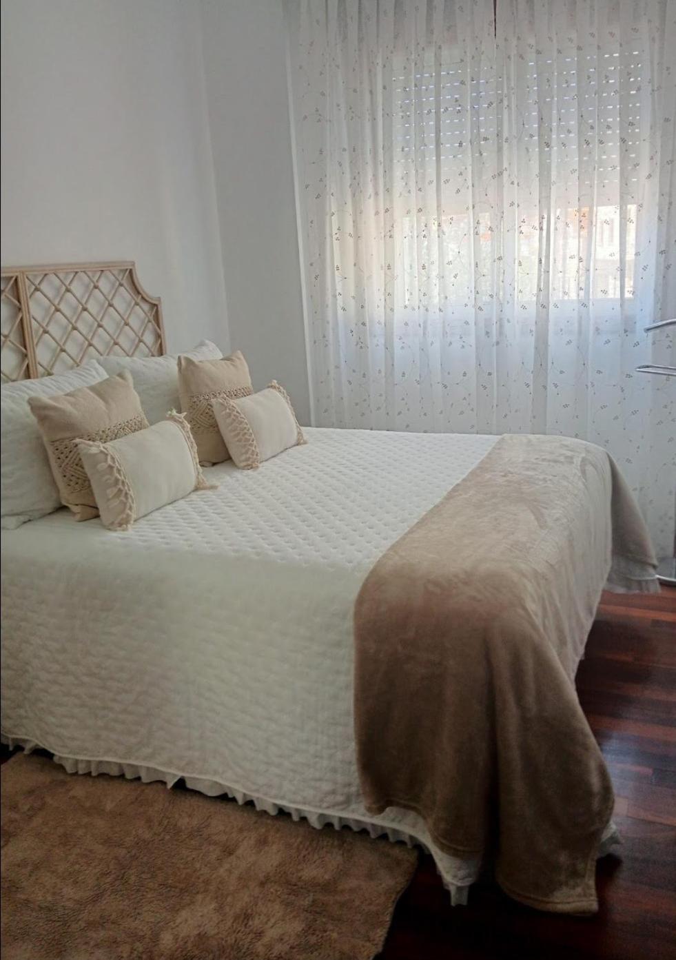 Apartamento Pura Playa Te Invita A Conocer La Navidad De Vigo 2022 *