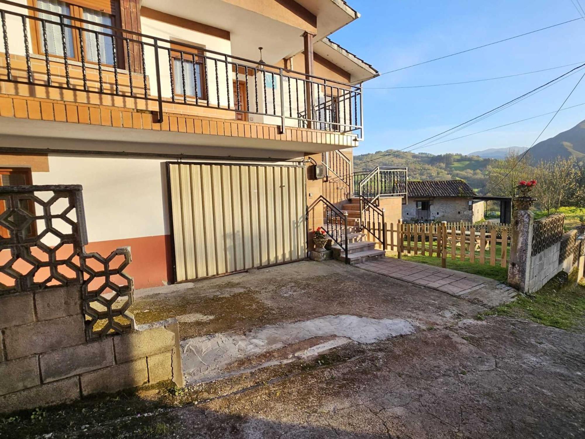 Casa El Caspiu Arobes Сasa de vacaciones Arriondas