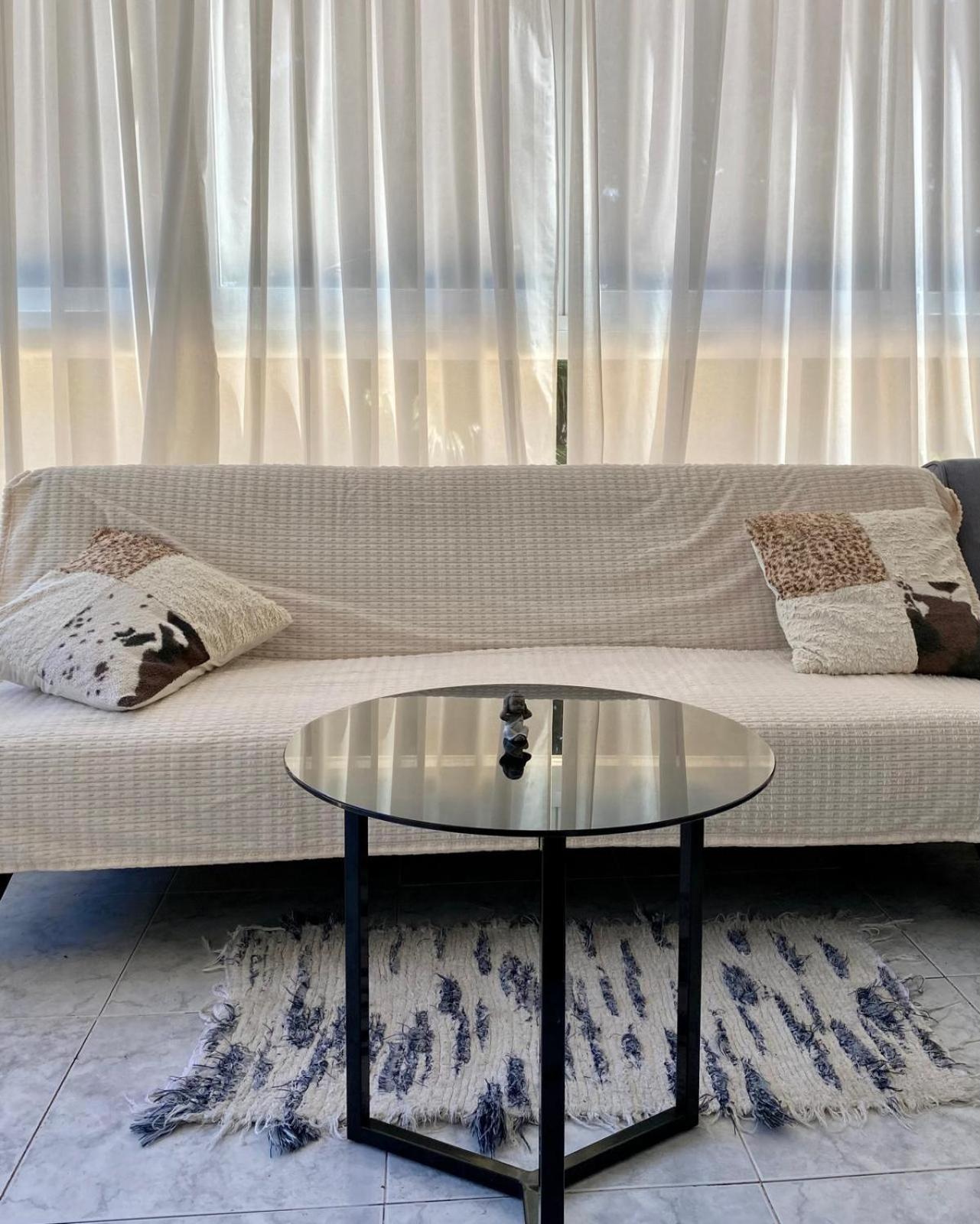 Sunny Albir Apartment *