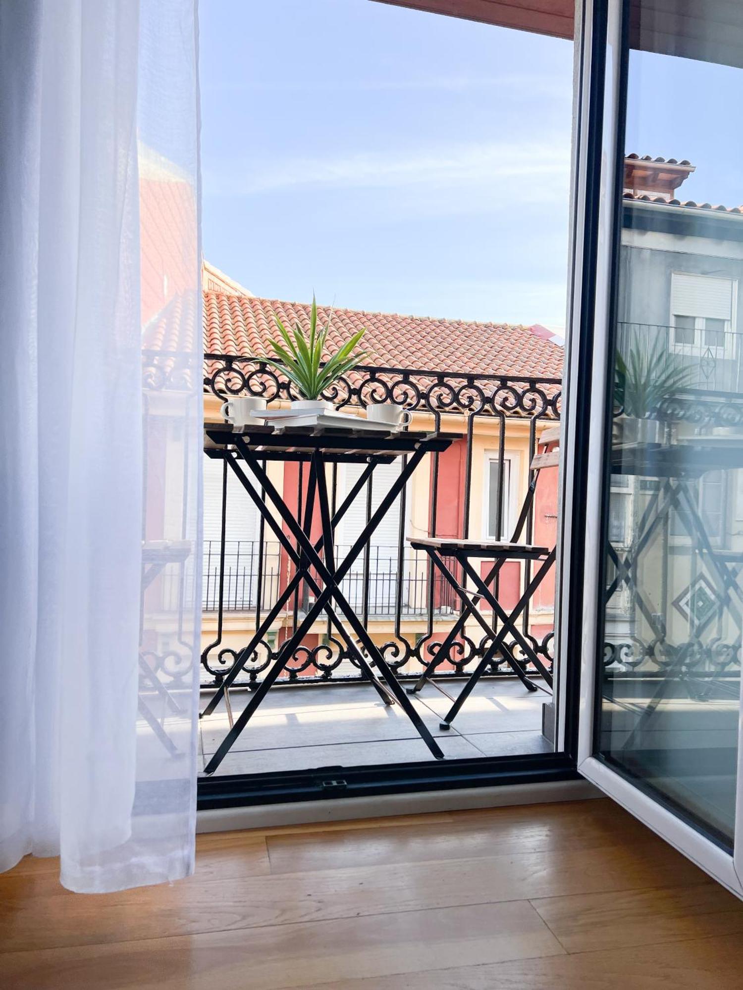 Centrico Recien Reformado. Apartment *