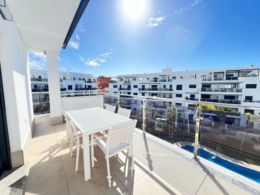 Pushe Playa Granada & Golf 26