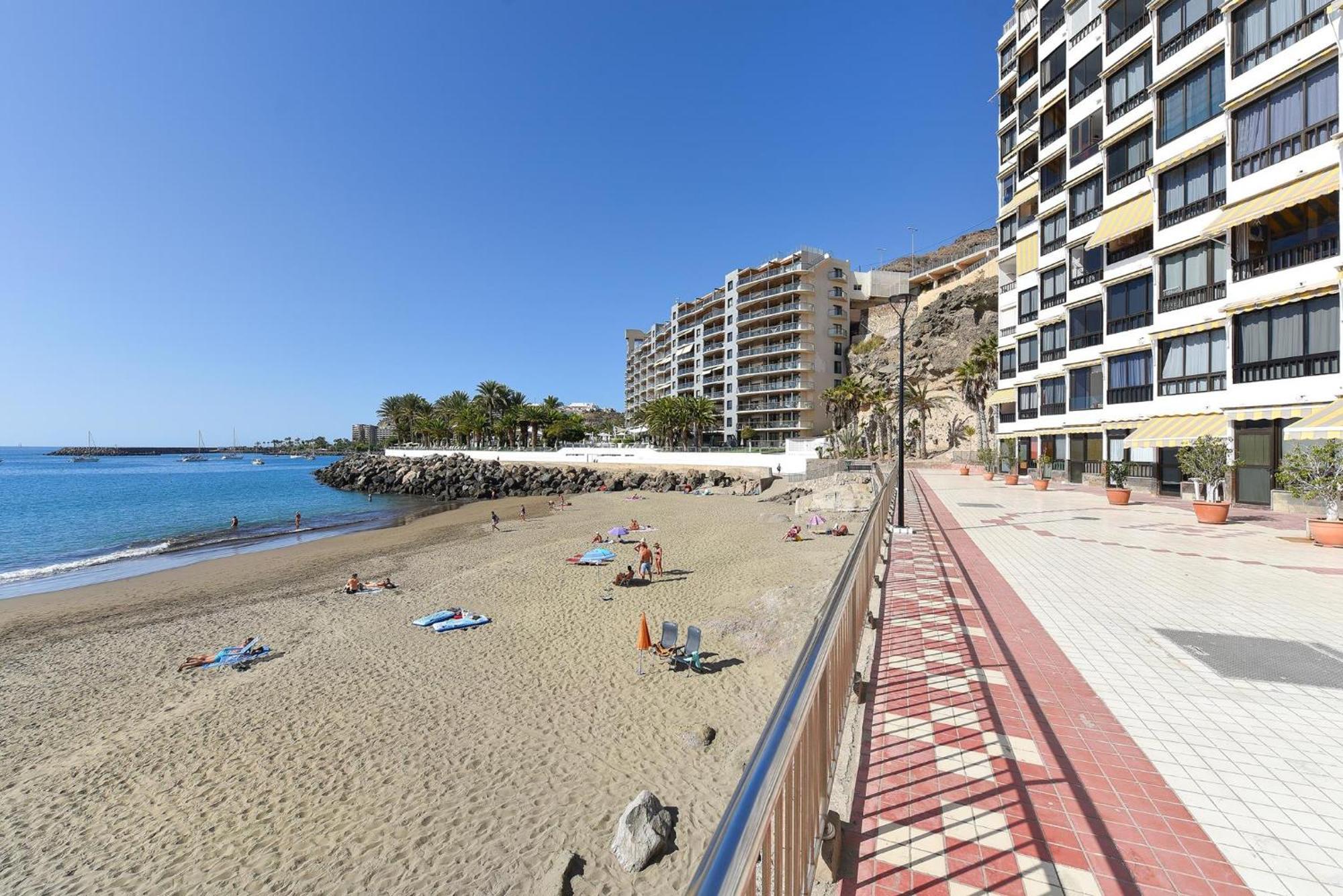 Canarios 122 By Villagrancanaria Patalavaca