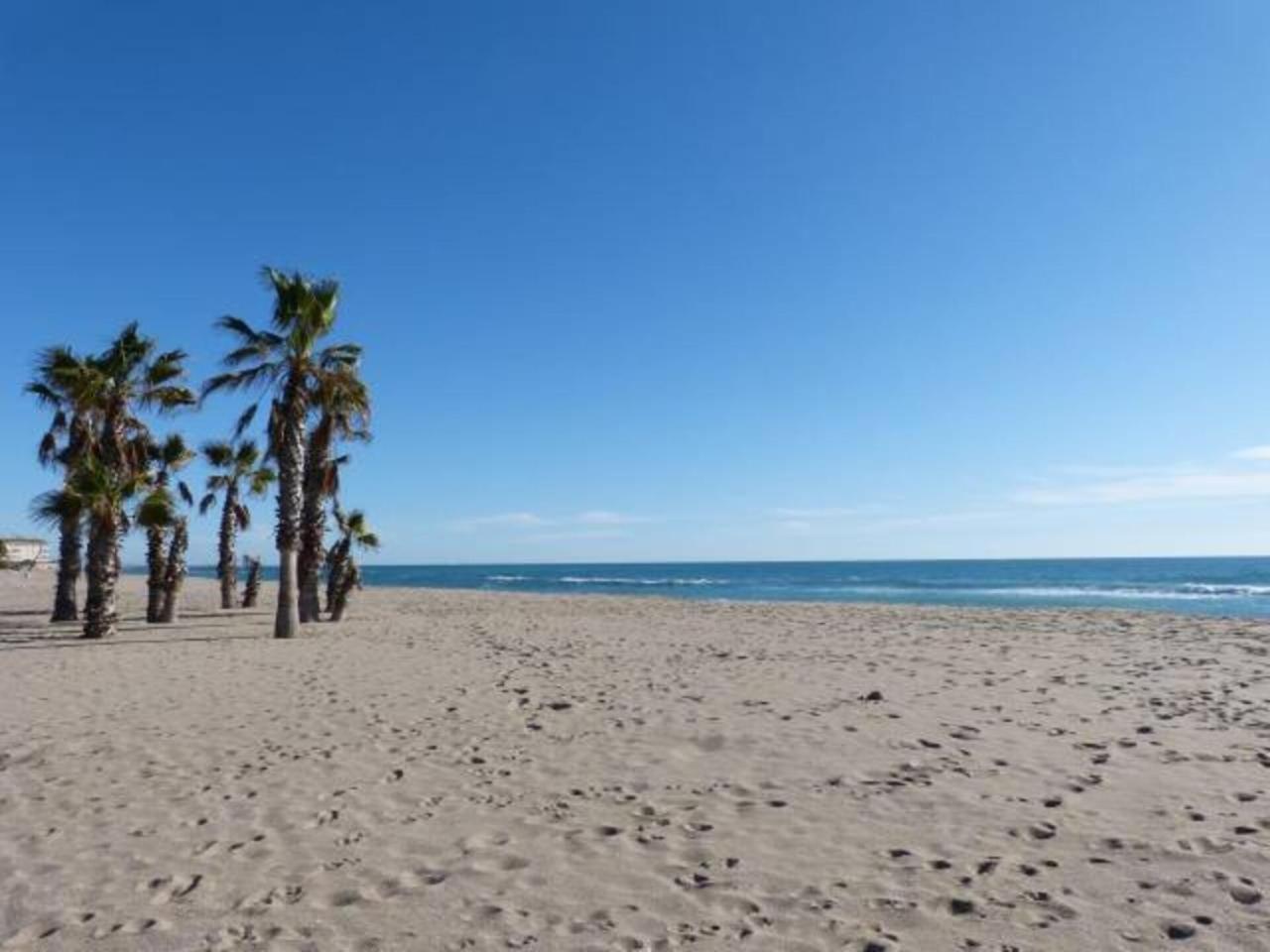 Tropical Villa Coma-ruga