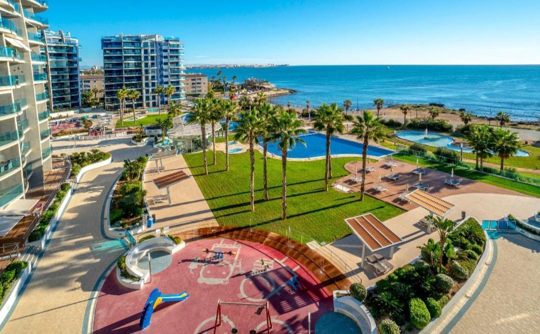 Dos Amigos, Sea Senses , Sea View And 3 Swimming Pools, One Heated , Parking Space Apartamento