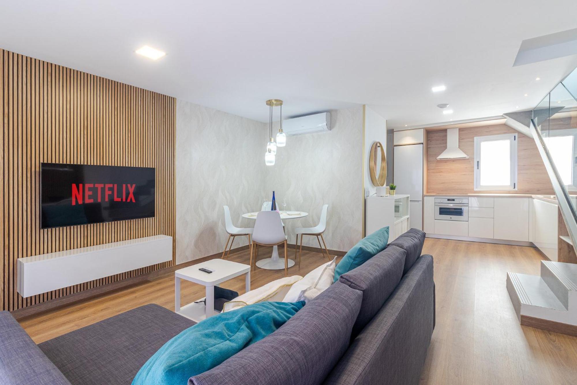 Apartment Flatguest Luxury Terrace Loft - Wifi